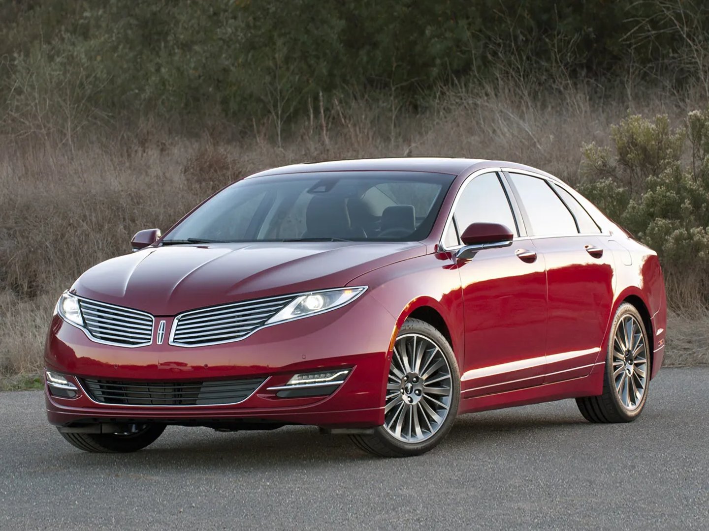 Lincoln_MKZ_2_generation__Sedan__1.jpg