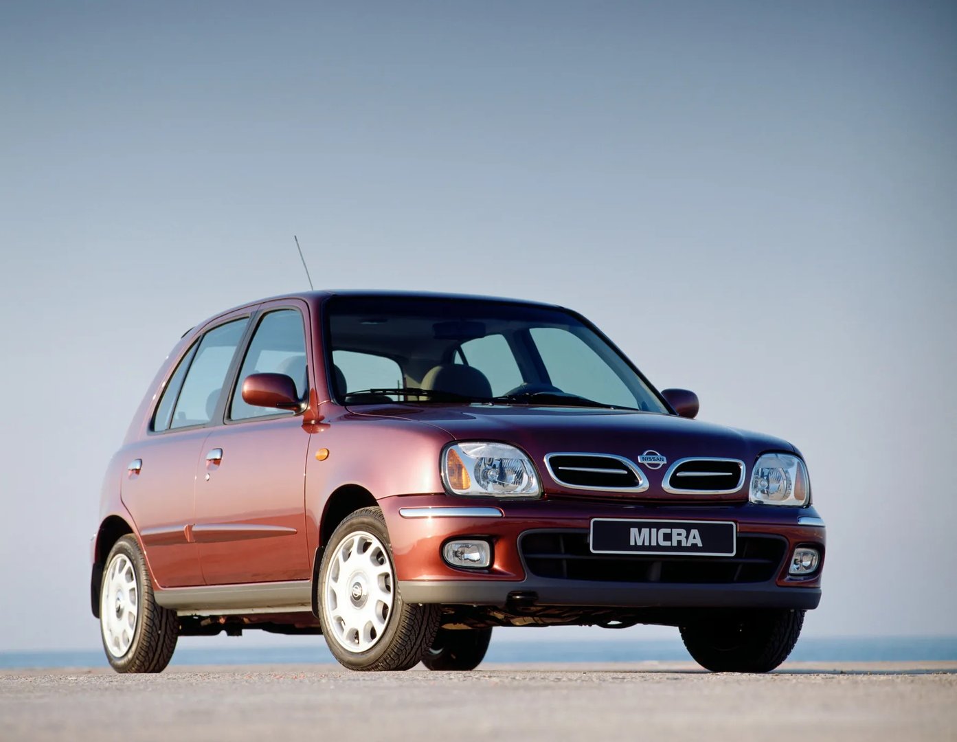 Nissan Micra 2 generation  Mini 5-doors