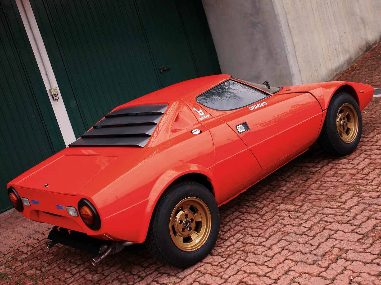Lancia_Stratos_1_generation__Coupe__4.jpg