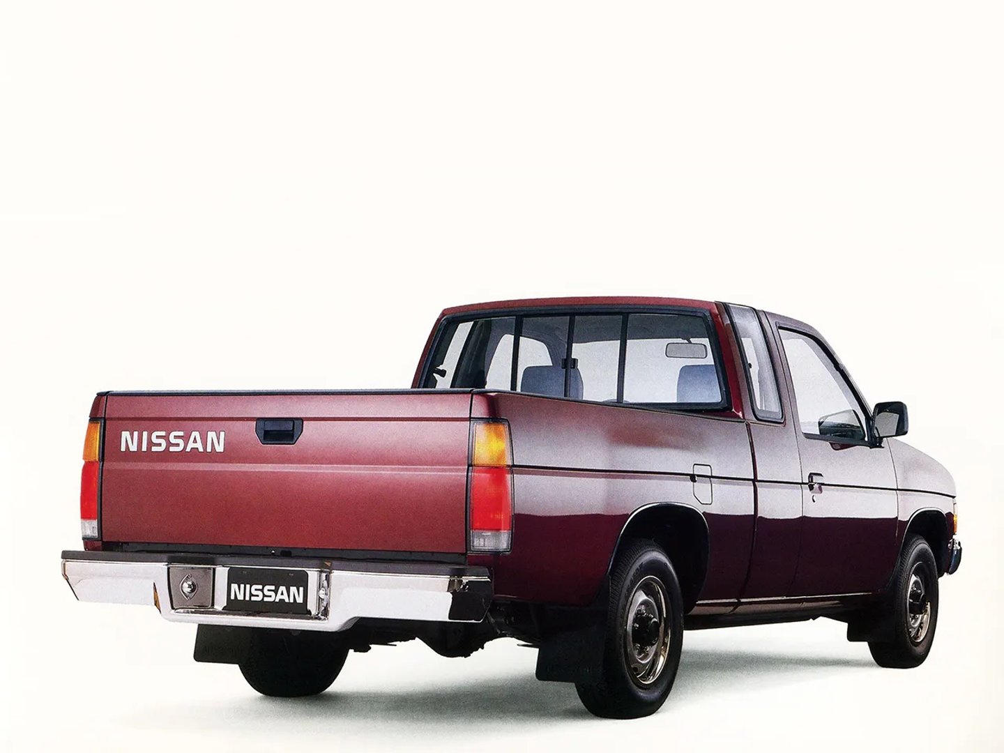 Nissan_Navara_1_generation__Pickup_1.5-cab__5.jpg