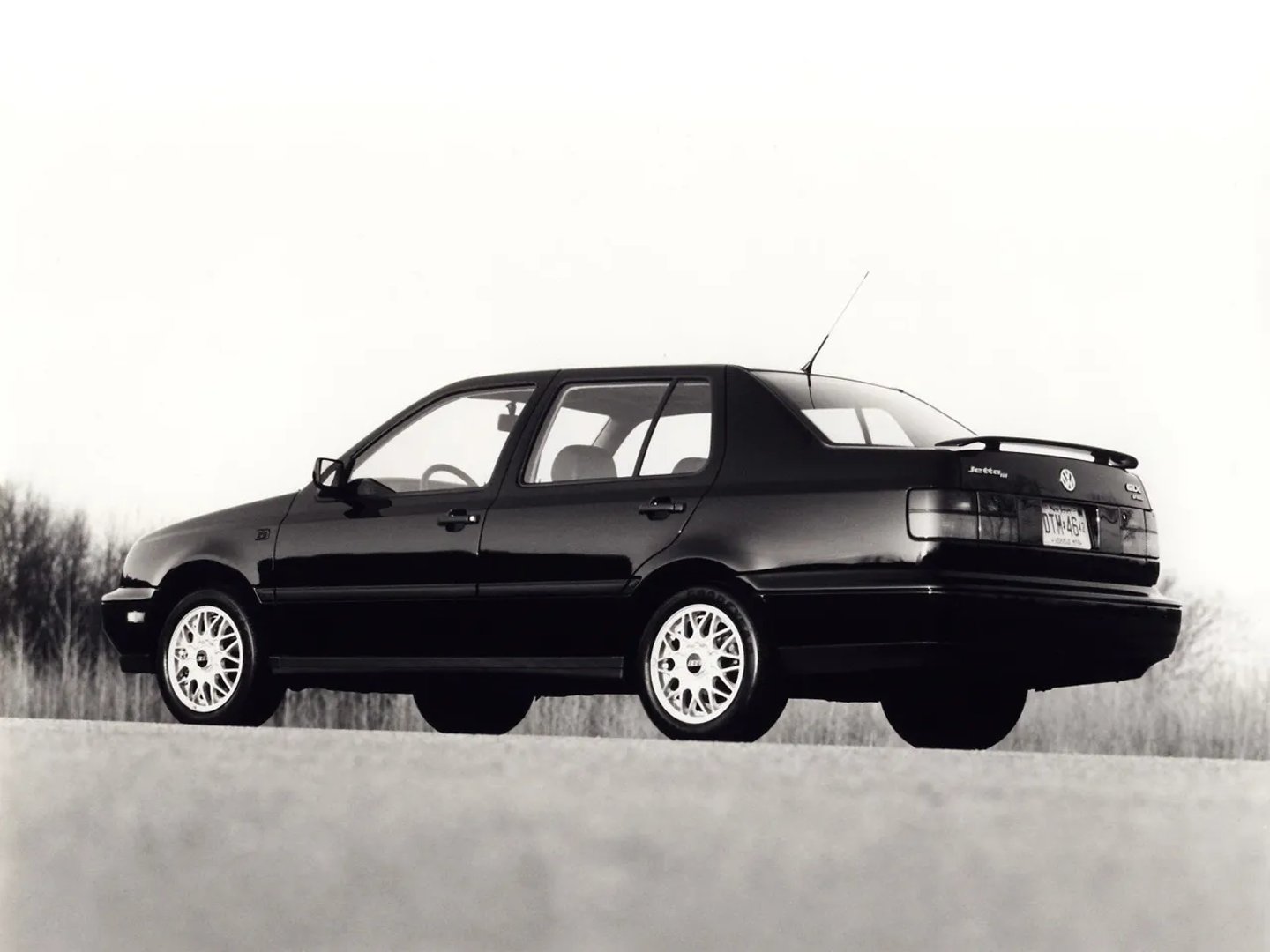 Volkswagen_Jetta_3_generation__Sedan__2.jpg