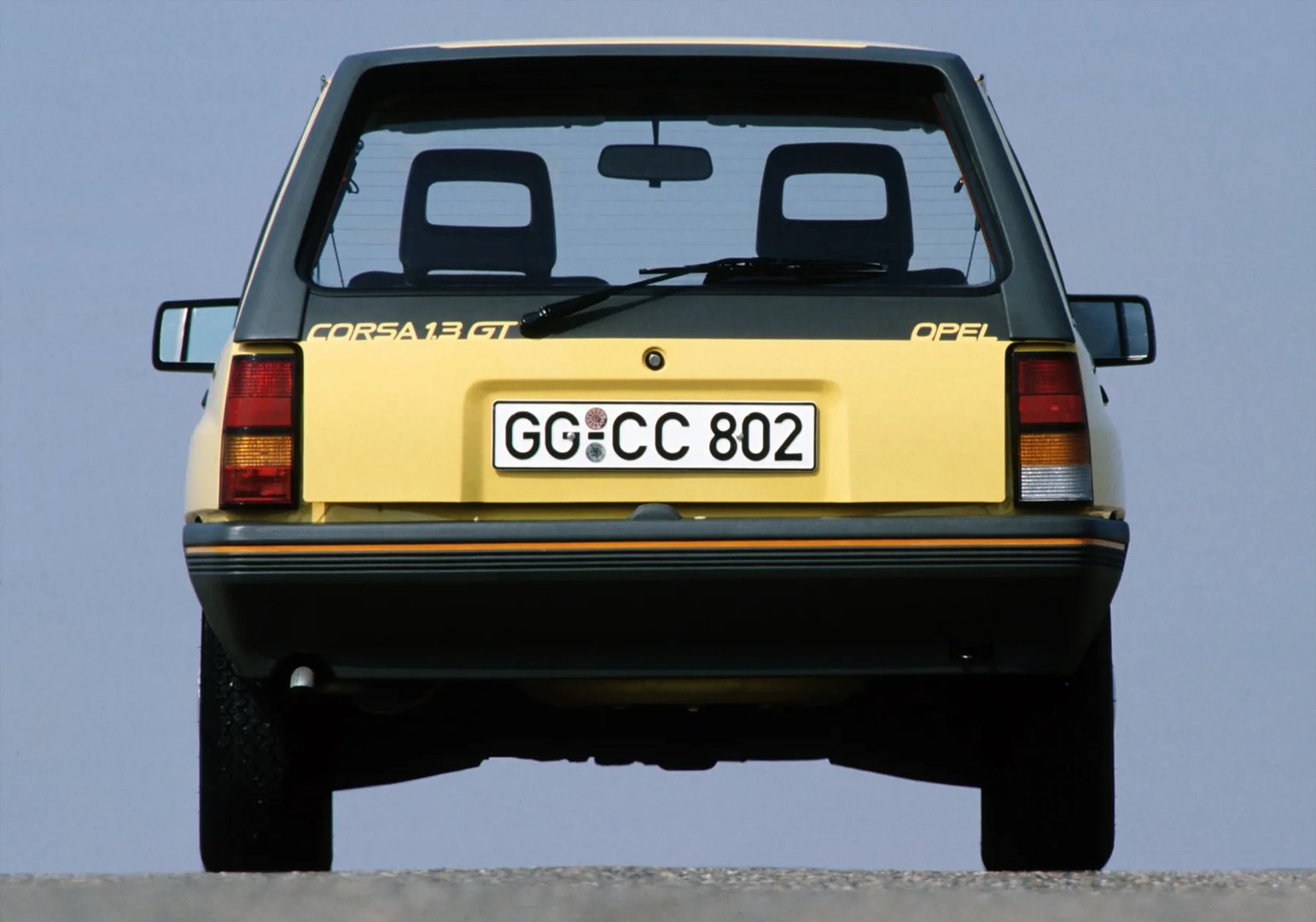 Opel_Corsa_1_generation__Mini_3-doors__5.jpg