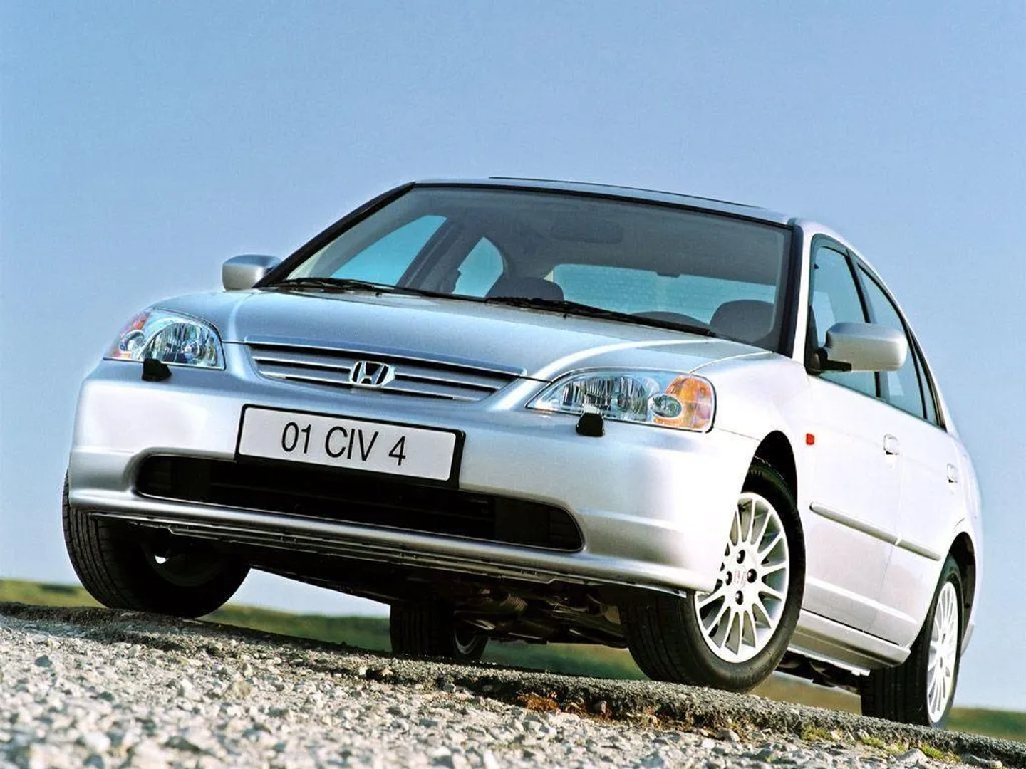 Honda_Civic_7_generation__Sedan__1.jpg