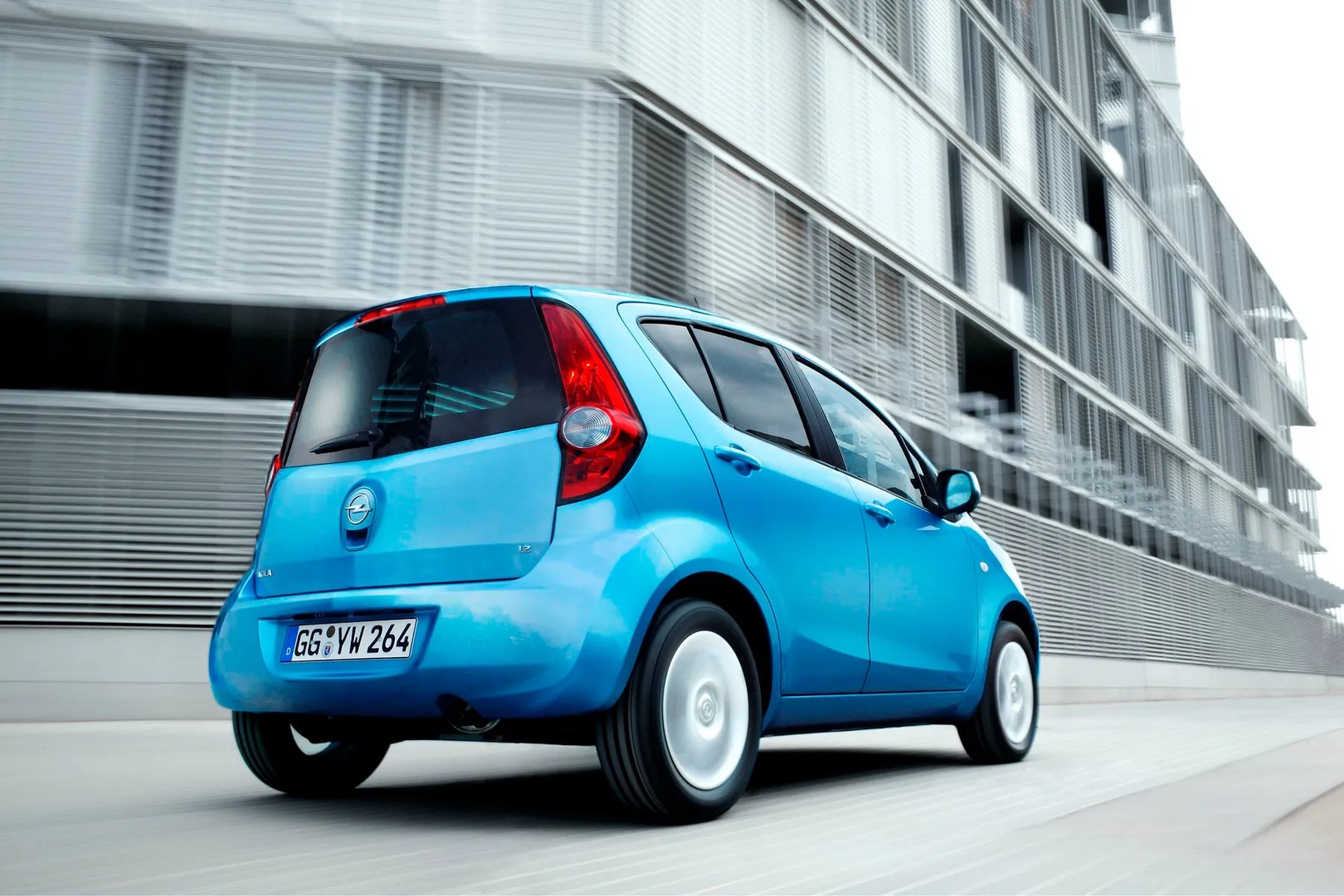 Opel_Agila_2_generation__Mini_5-doors__11.jpg