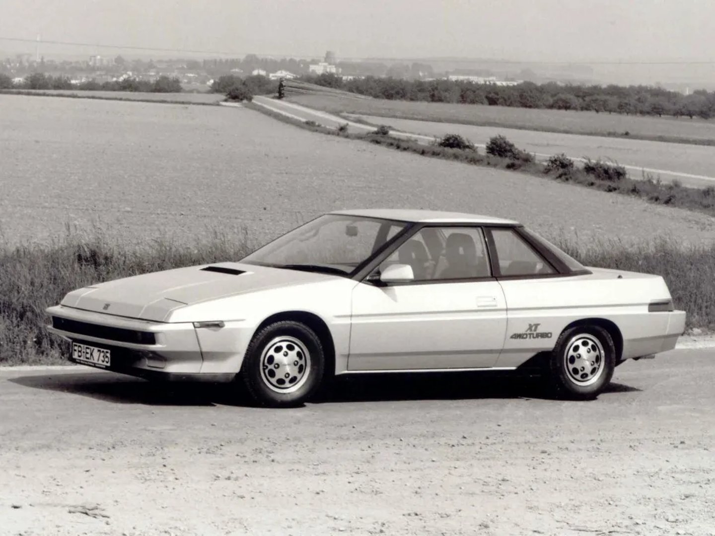 Subaru_XT_1_generation__Coupe__3.jpg