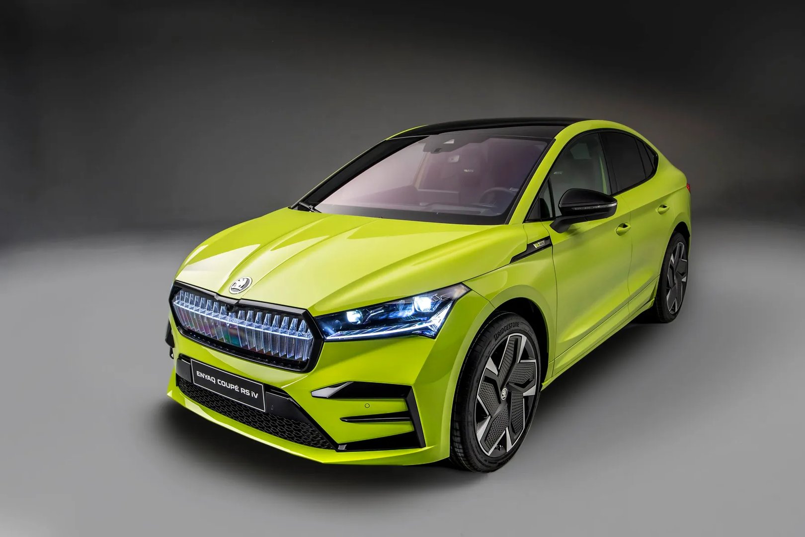Skoda_Enyaq_Coupe_iV_RS_1_generation__Coupe__1.jpg