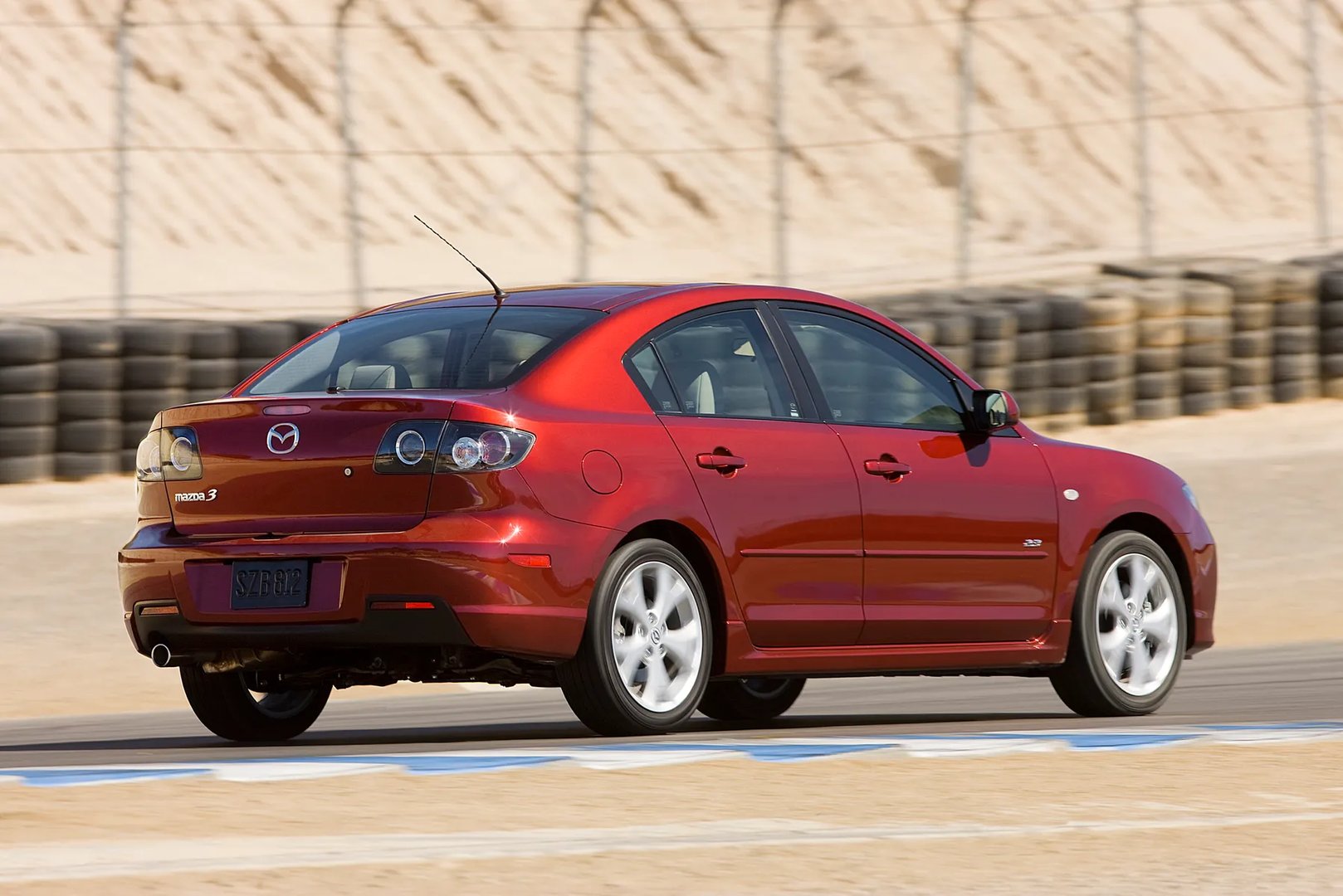 Mazda_3_1_generation_restyling__Sedan__4.jpg