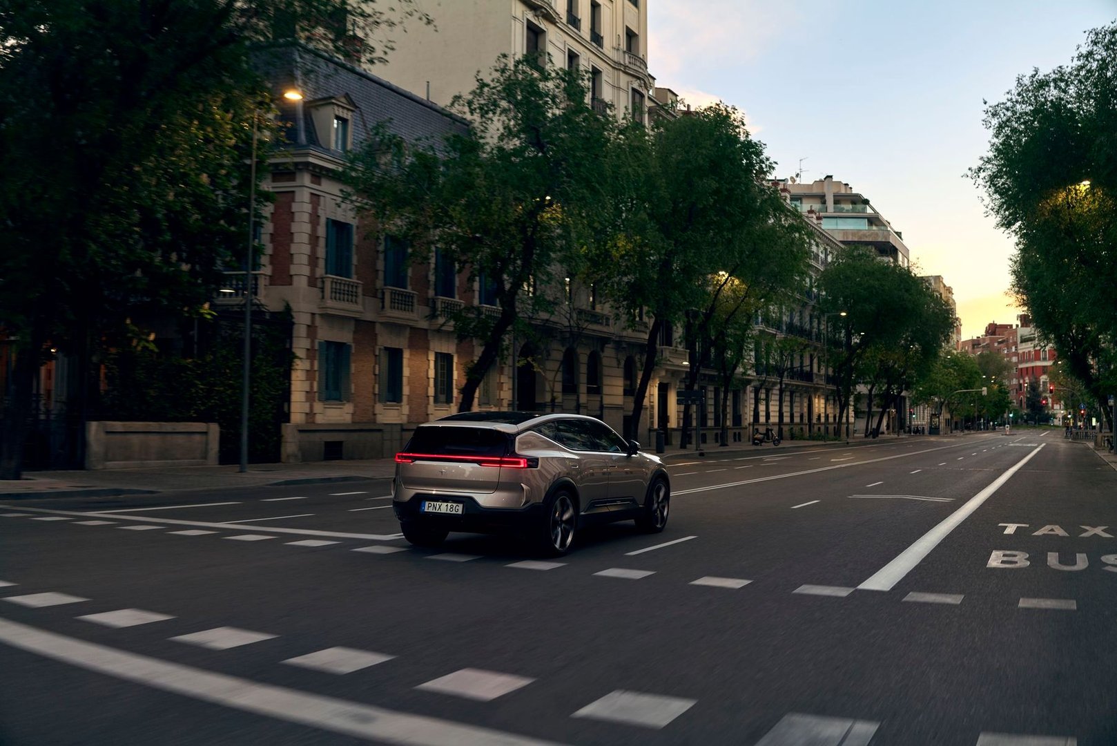 polestar_3_1_generation__SUV_5-doors__37.jpg