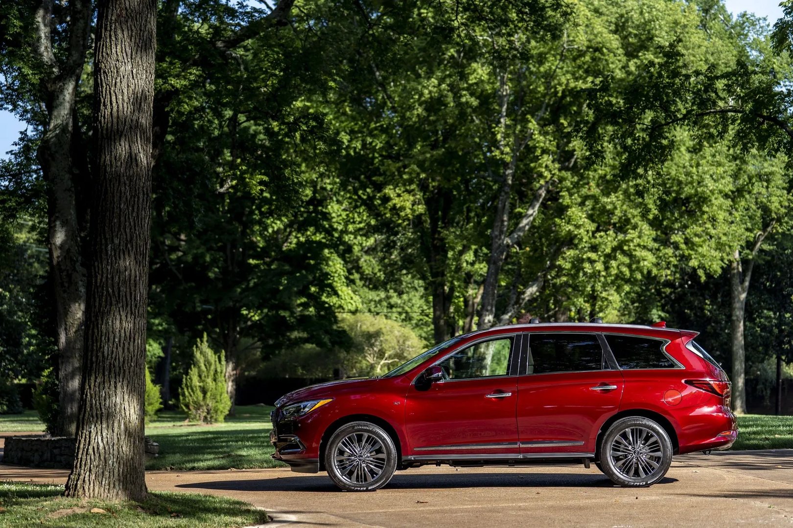 Infiniti_QX60_1_generation_restyling__SUV_5-doors__11.jpg