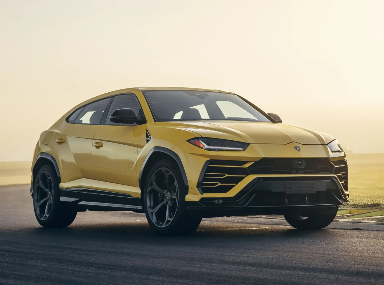 Lamborghini_Urus_1_generation__SUV_Coupe__6.jpg