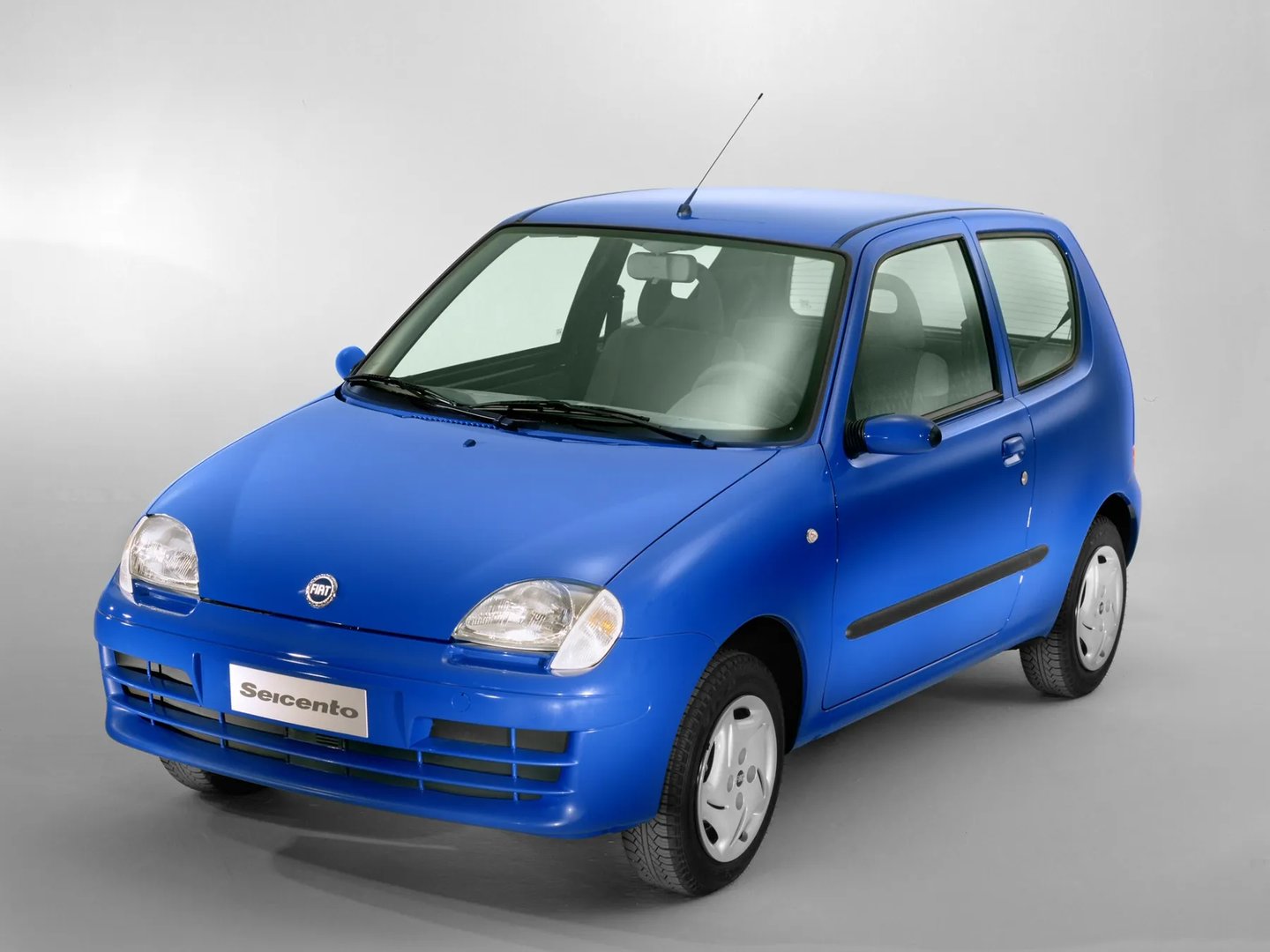 1 generation, restyling 