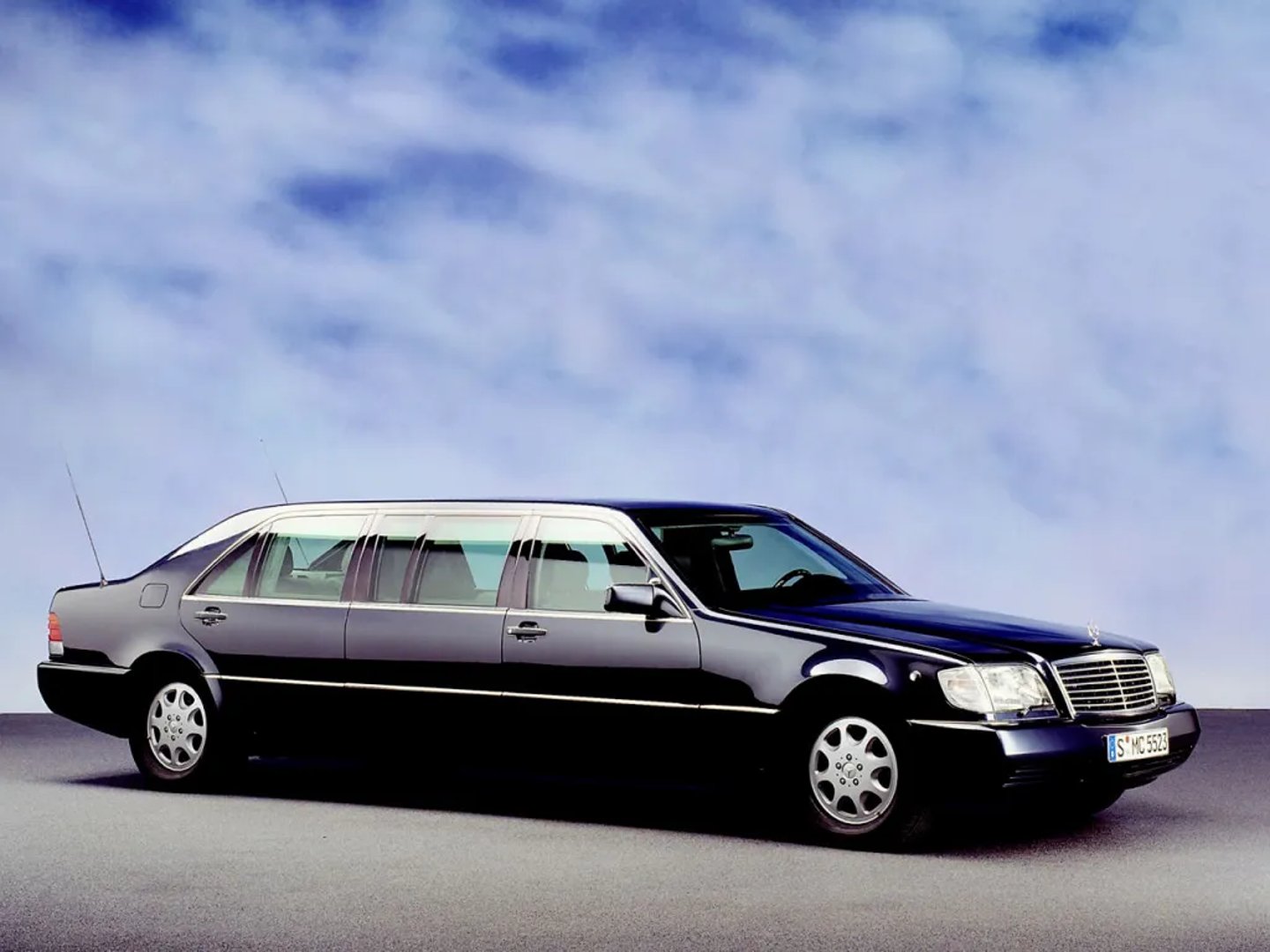 VV140  Limousine
