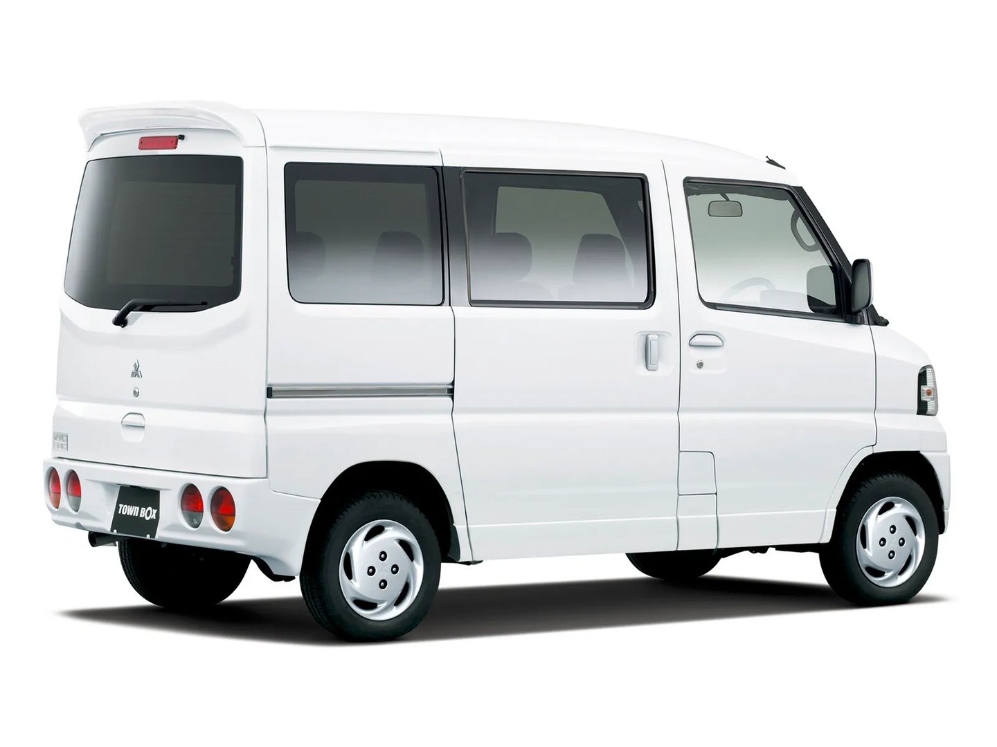Mitsubishi_Town_Box_1_generation__Microvan__3.jpg