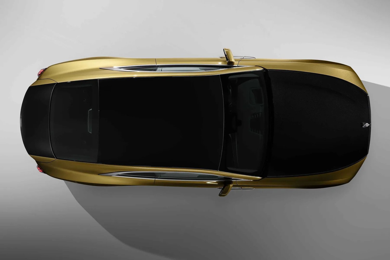 Rolls-Royce_Spectre_1_generation__Fastback__4.jpg