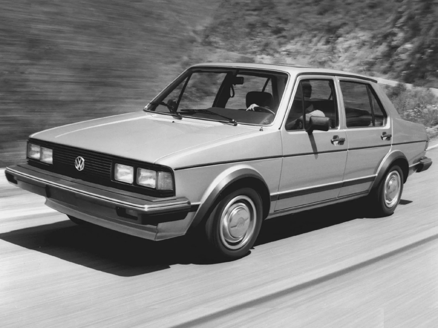 Volkswagen_Jetta_1_generation__Sedan__4.jpg