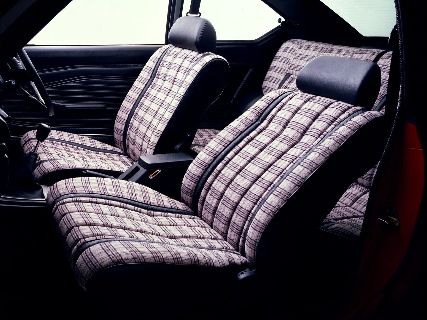 Nissan_Auster_1_generation__Coupe__9.jpg
