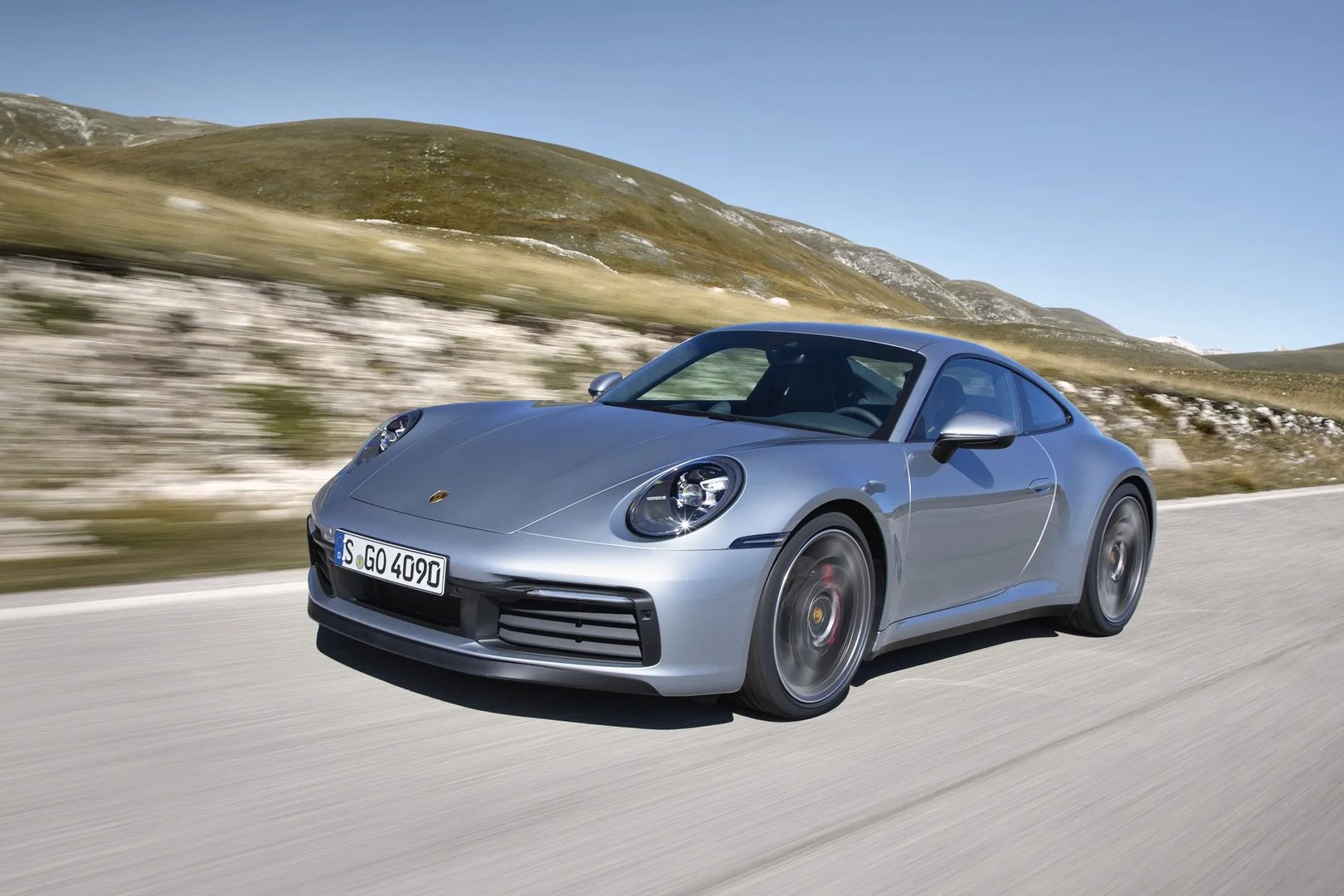 Porsche_911_8_generation__Coupe__7.jpg