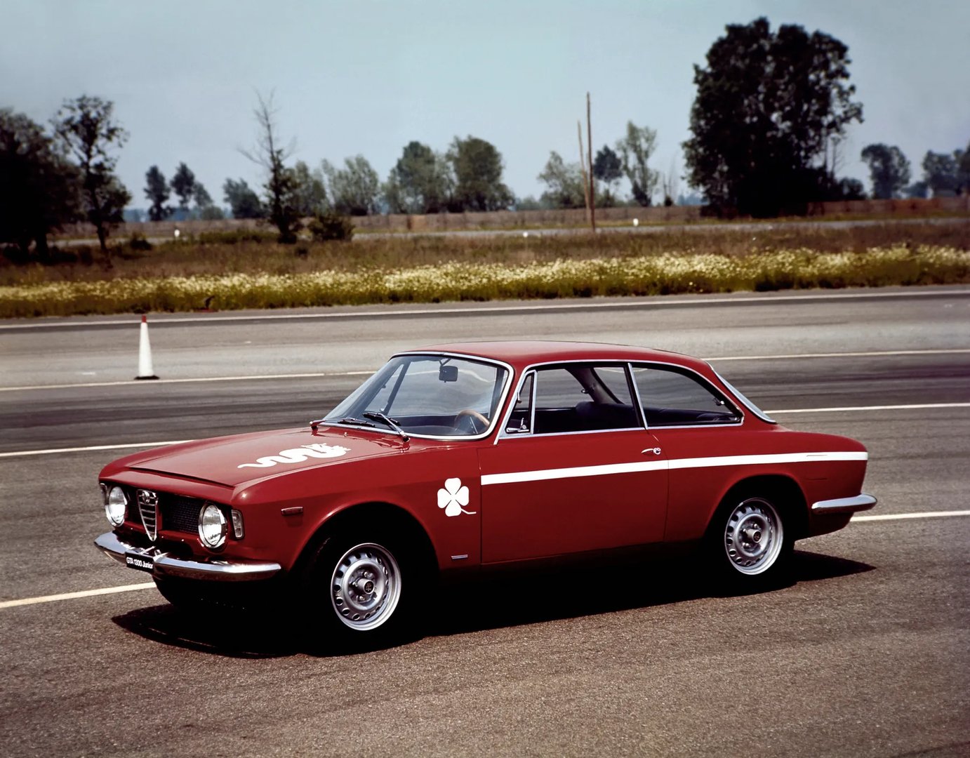 Alfa Romeo_105_115_1_generation__Coupe__8.jpg