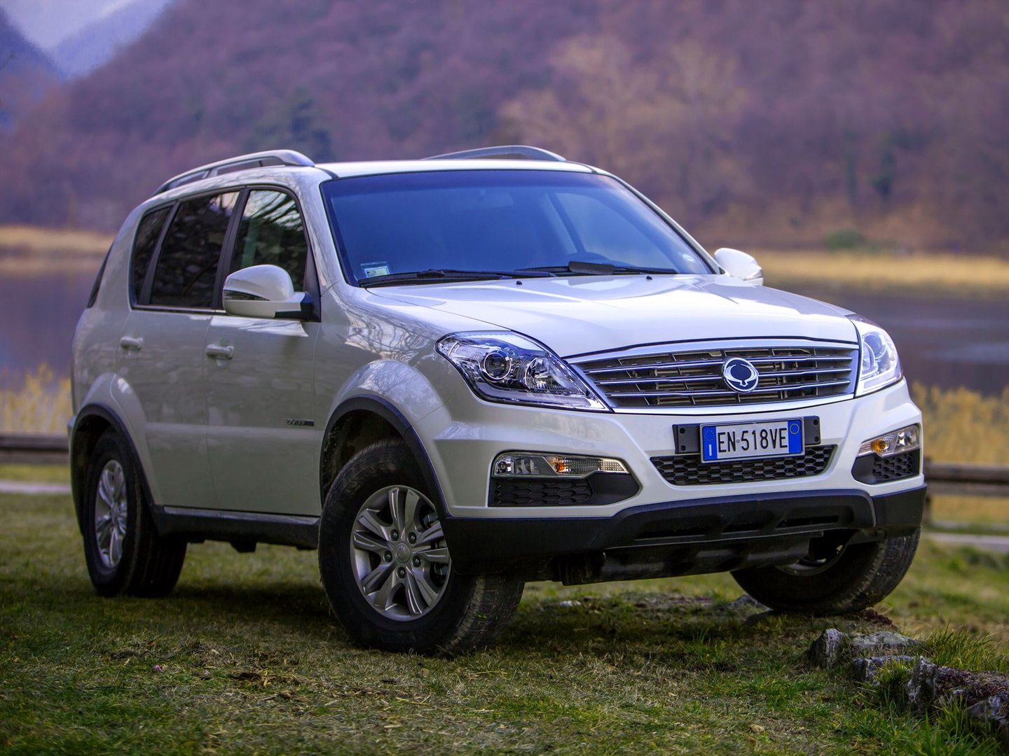 ssangyong_Rexton_1_generation_restyling_2__SUV_5-doors__5.jpg