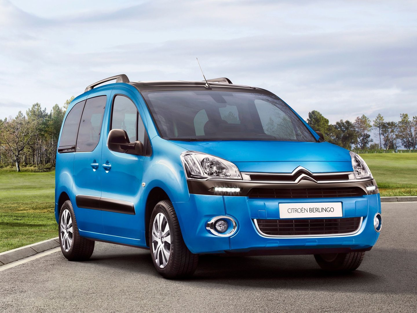 citroen_Berlingo_2_generation_restyling__Compact_Van__7.jpg