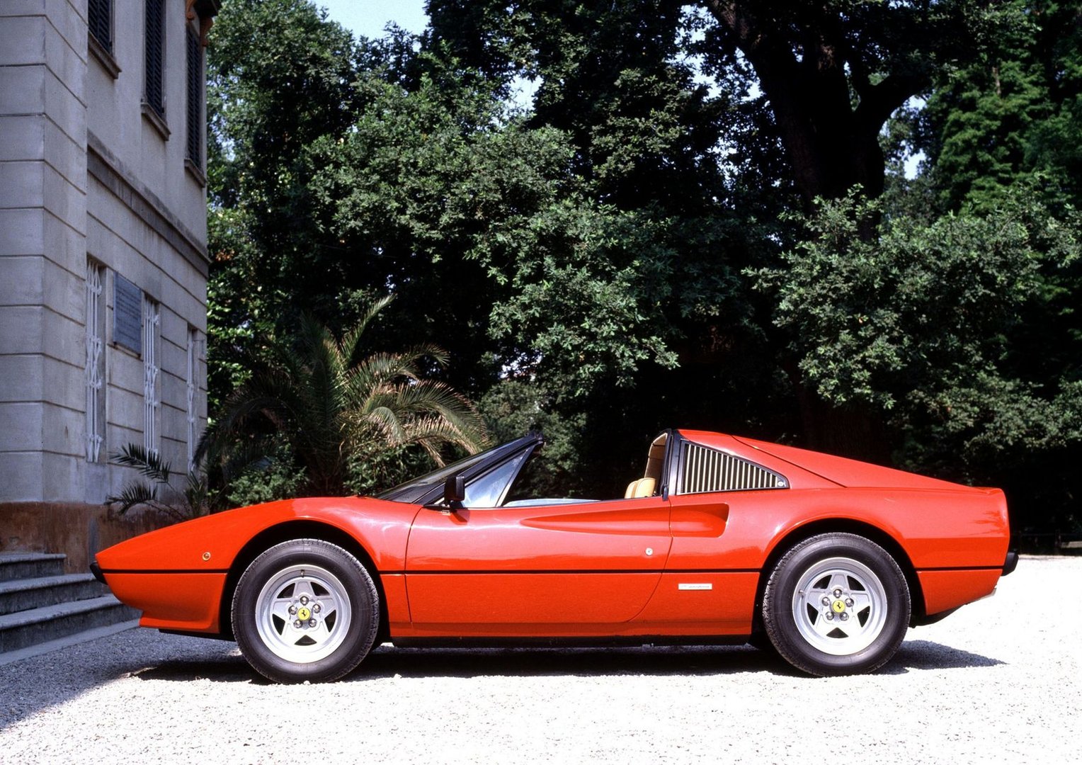 ferrari_308_GTB_GTS_1_generation__Targa__16.jpg