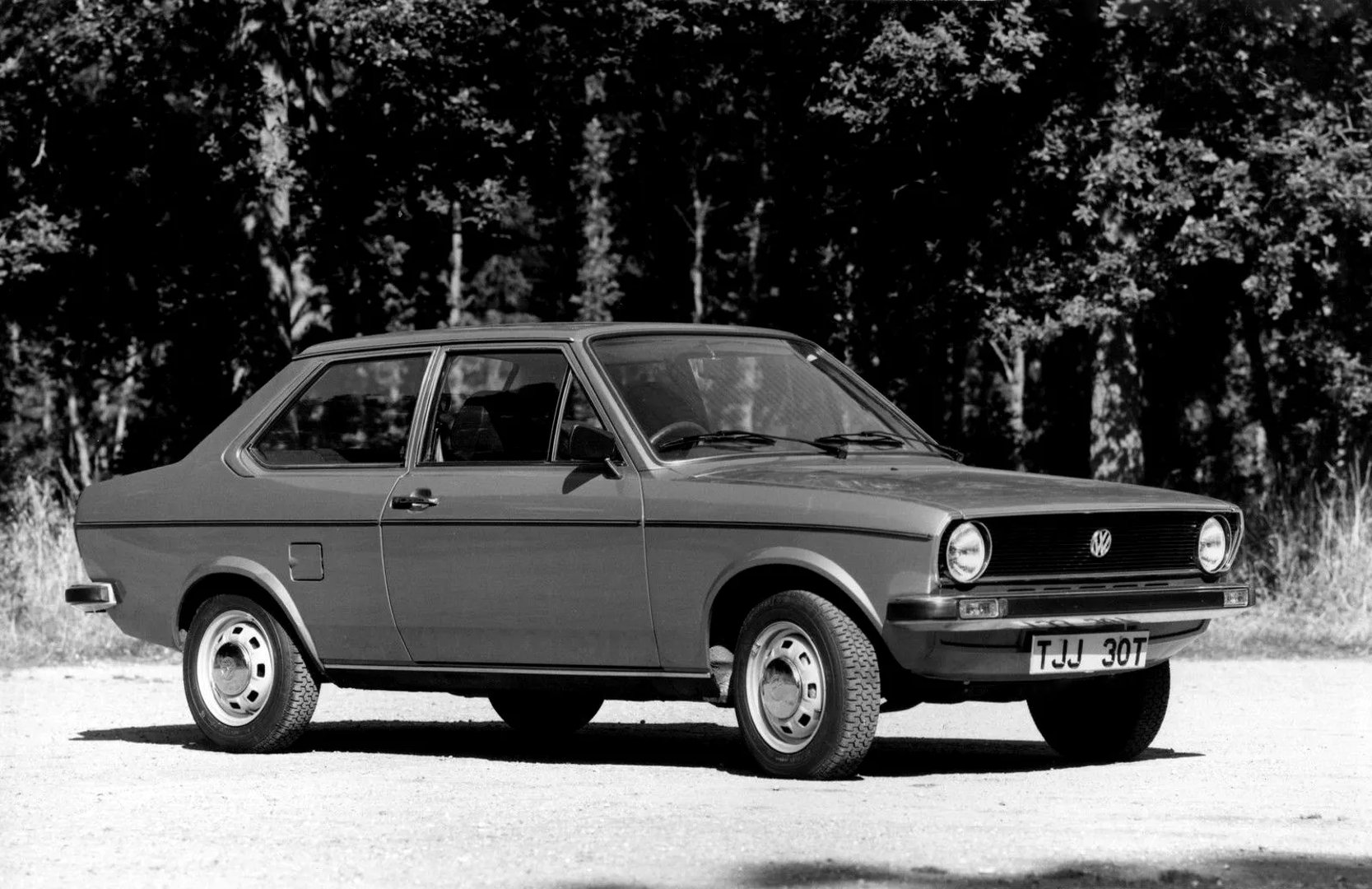 Volkswagen_Derby_1_generation__Coupe__6.jpg