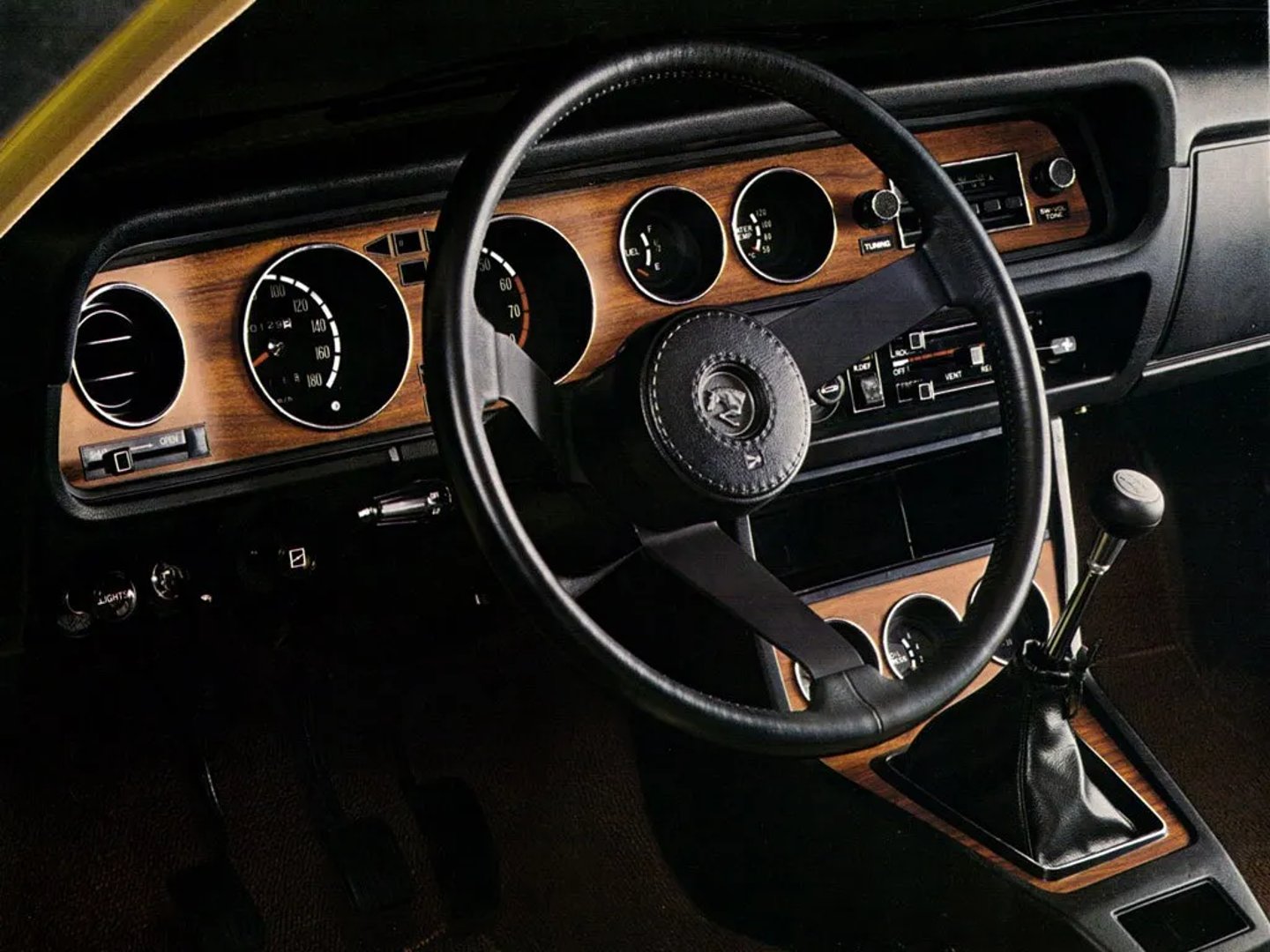 Mitsubishi_Celeste_1_generation__Mini_3-doors__8.jpg