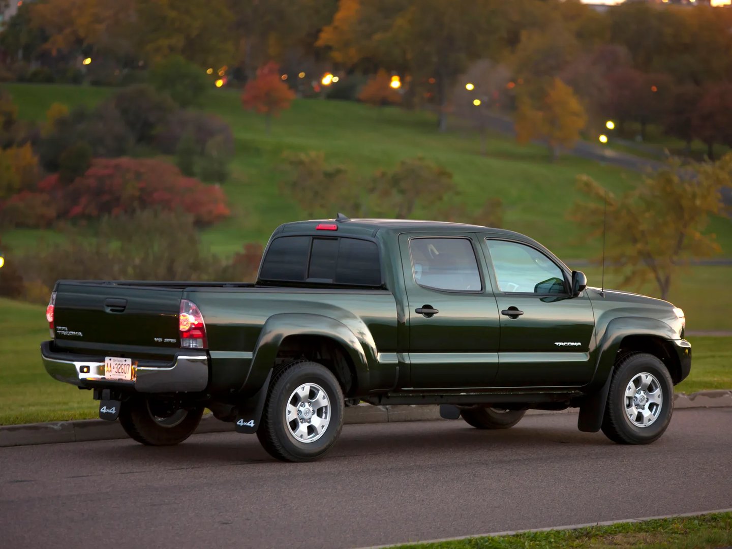 Toyota_Tacoma_2_generation_restyling__Pickup_double-cab__11.jpg