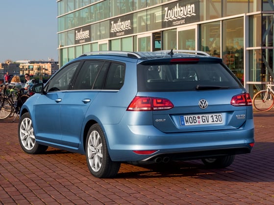 Volkswagen_Golf_7_generation__Estate_5-door__12.jpg