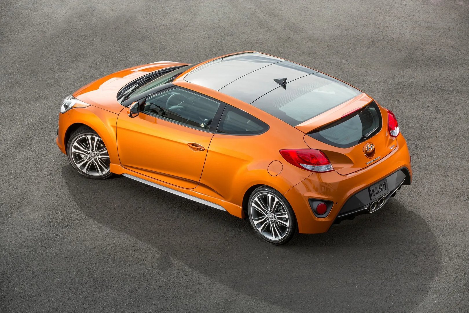 Hyundai_Veloster_1_generation_restyling__Hatchback_4-door__5.jpg