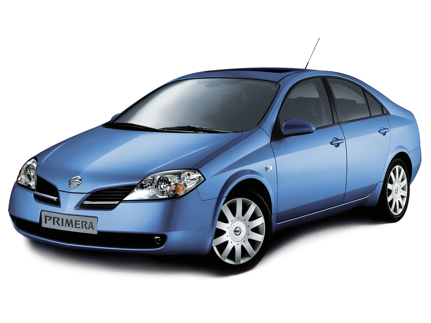 Nissan Primera 3 generation  Sedan