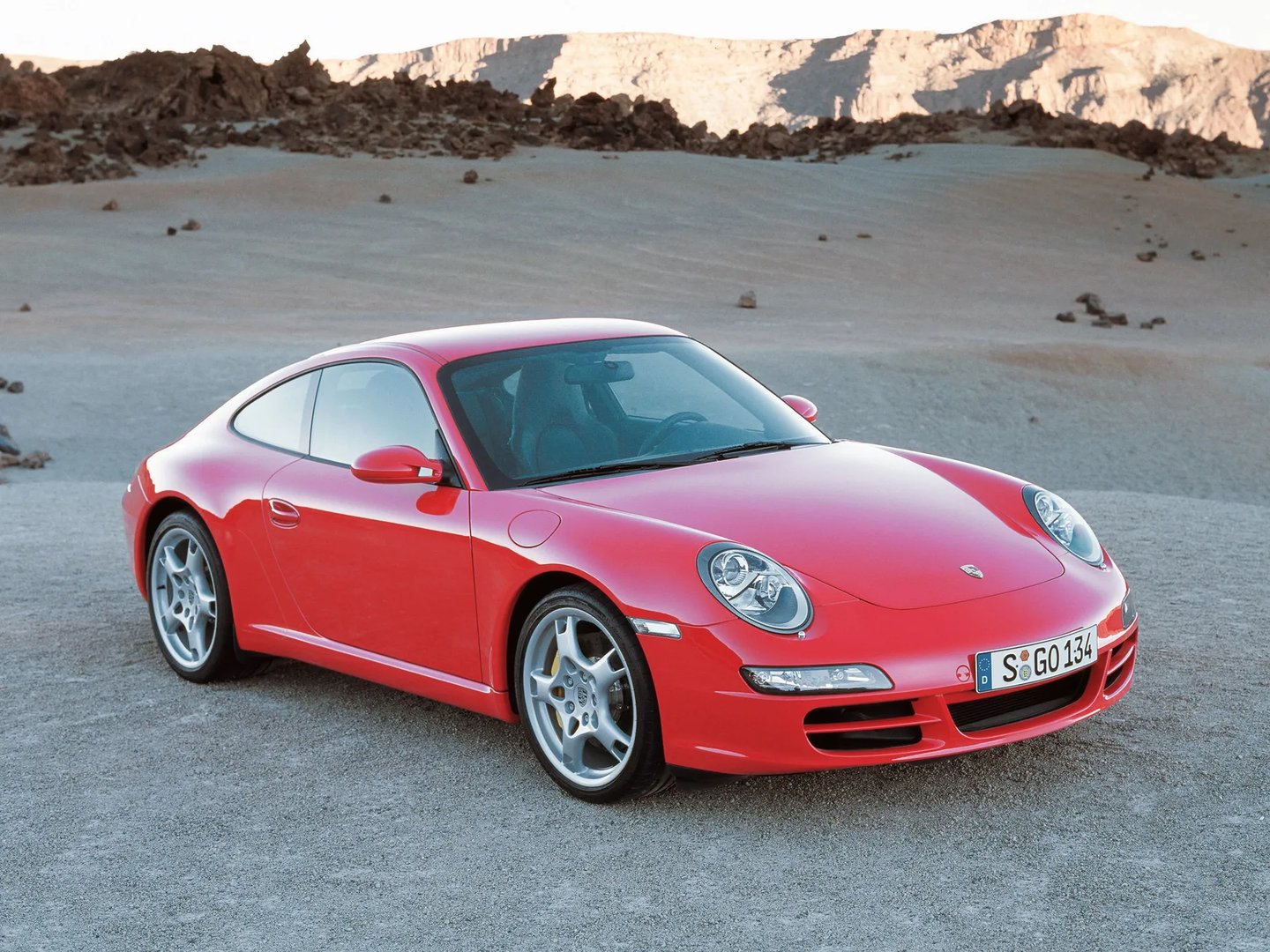 Porsche_911_6_generation__Coupe__4.jpg