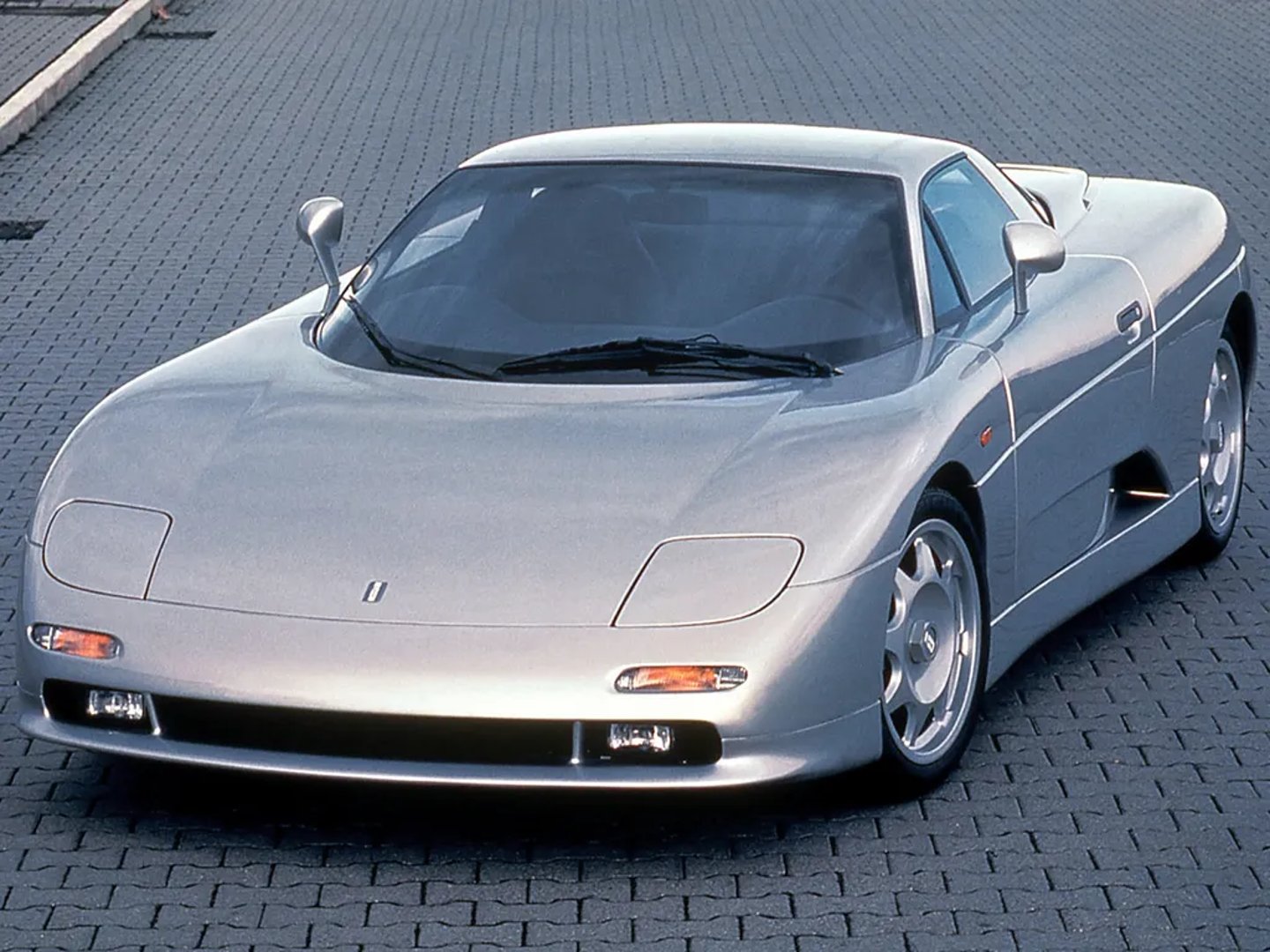 De Tomaso_Guara_1_generation__Coupe__4.jpg
