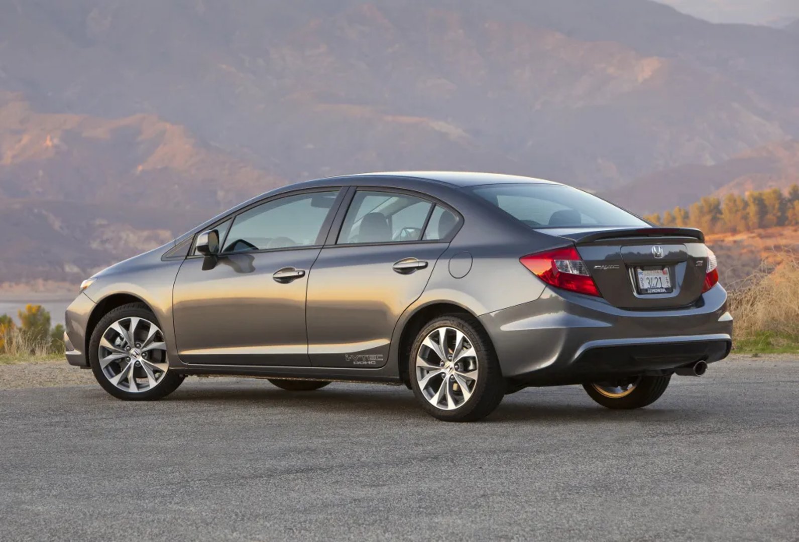 Honda_Civic_9_generation__Sedan__3.jpg