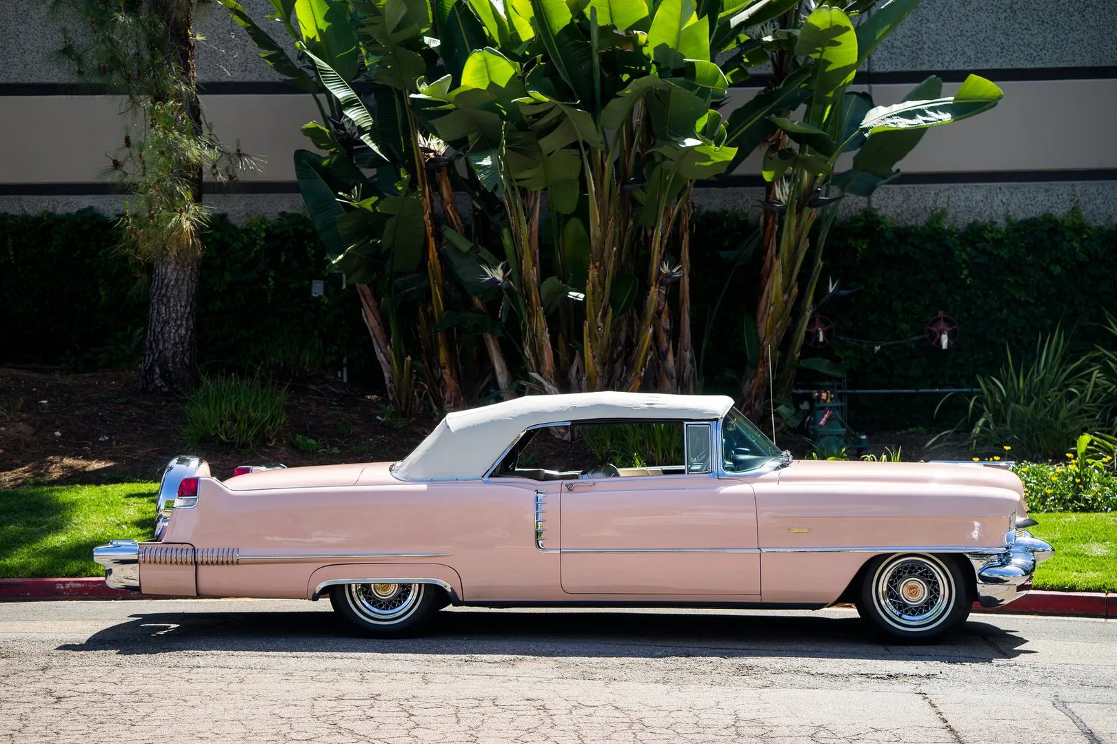 Cadillac_Series_62_4_generation__Cabrio__5.jpg