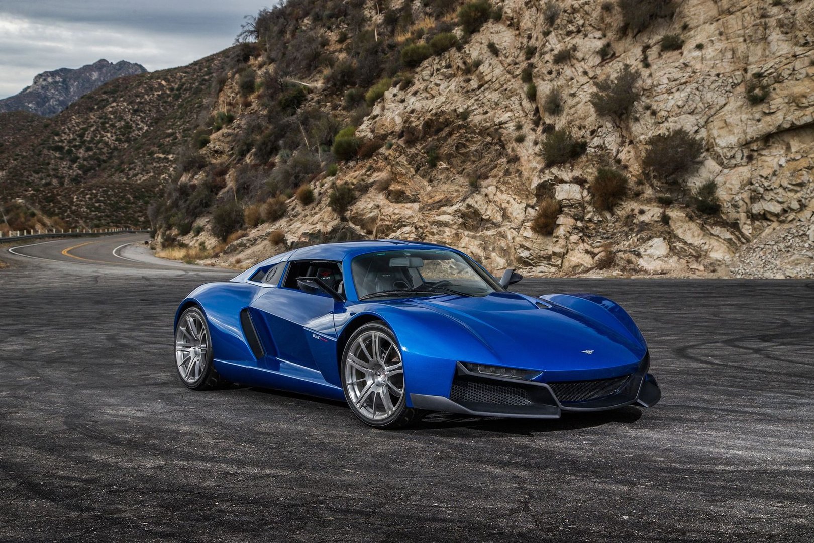 rezvani_Beast_1_generation__Targa__7.jpg