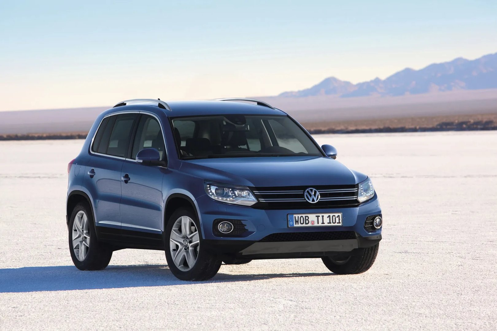 Volkswagen_Tiguan_1_generation_restyling__SUV_5-doors__6.jpg