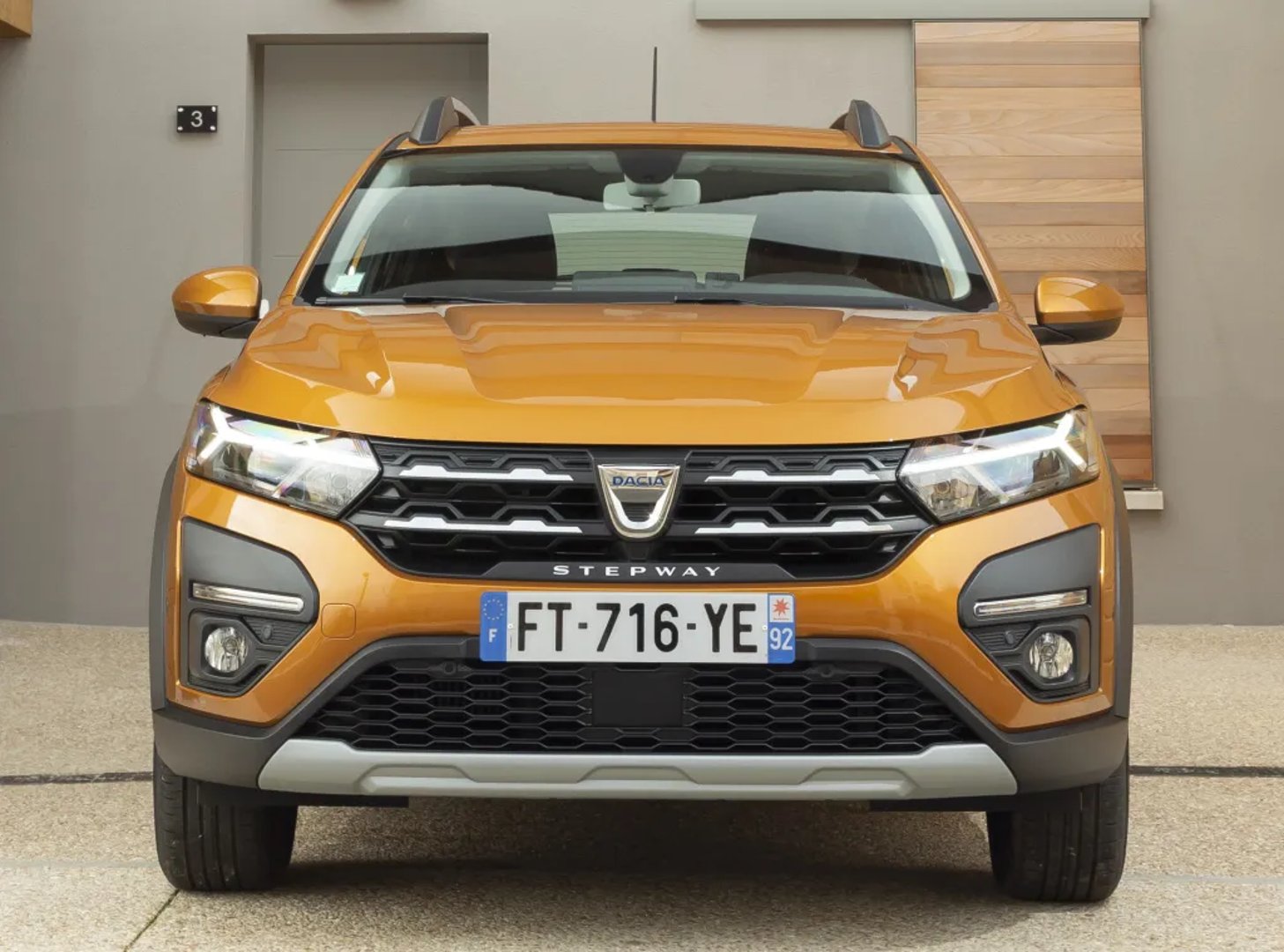 Dacia_Sandero_Stepway_3_generation__Mini_5-doors__12.jpg