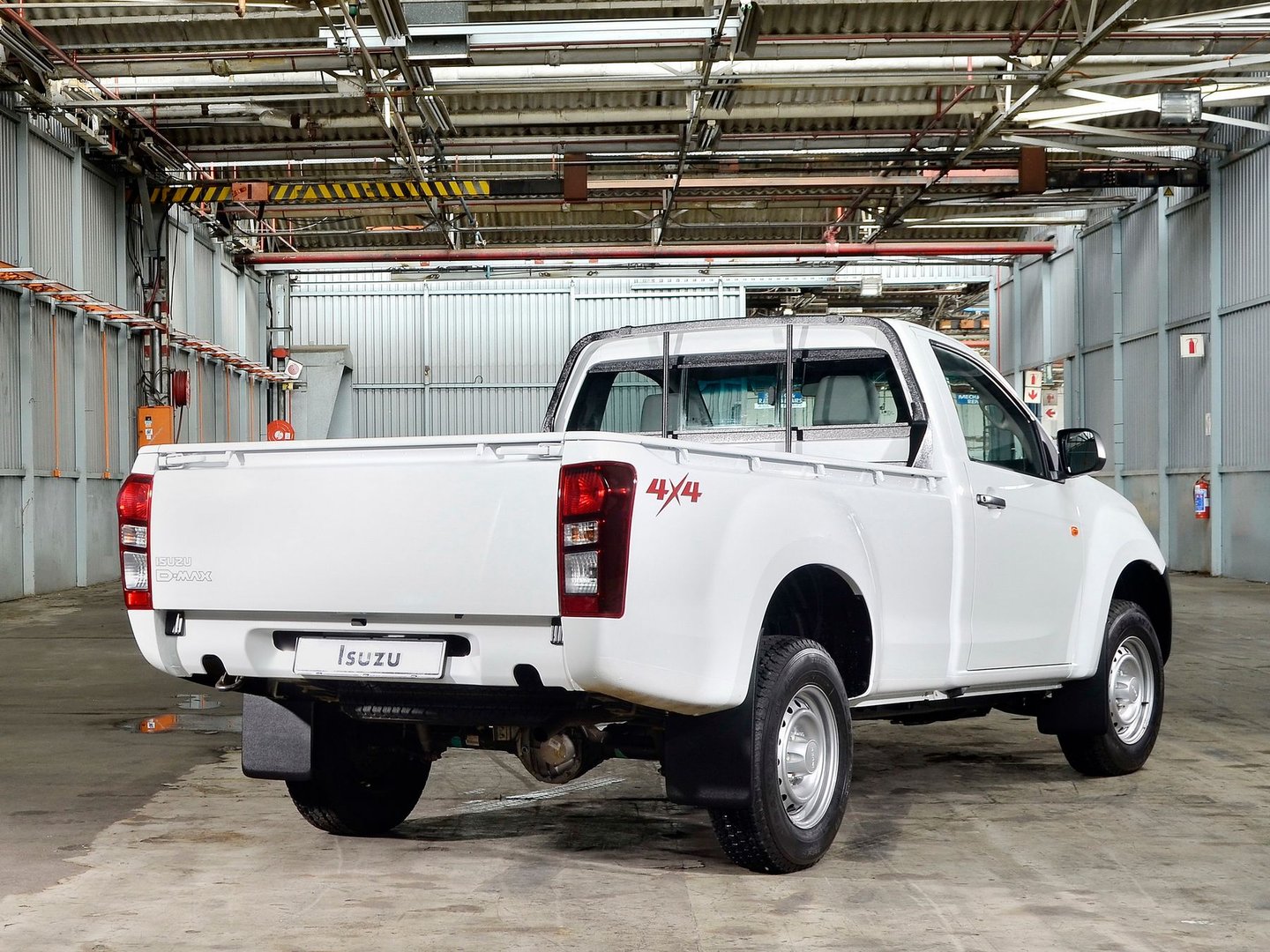 isuzu_D-Max_2_generation__Pickup_single-cab__3.jpg