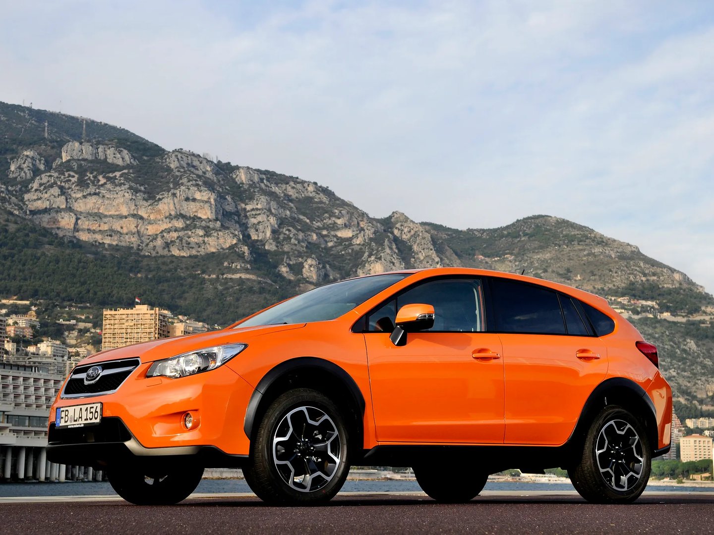 Subaru_XV_1_generation__SUV_5-doors__7.jpg