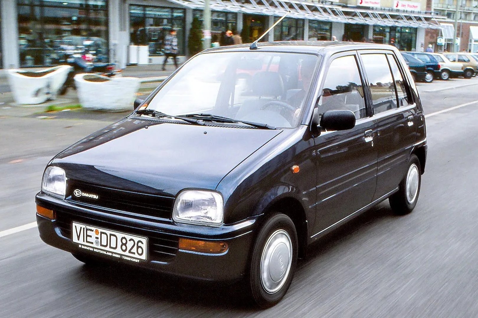 Daihatsu Cuore 3 generation  Mini 5-doors