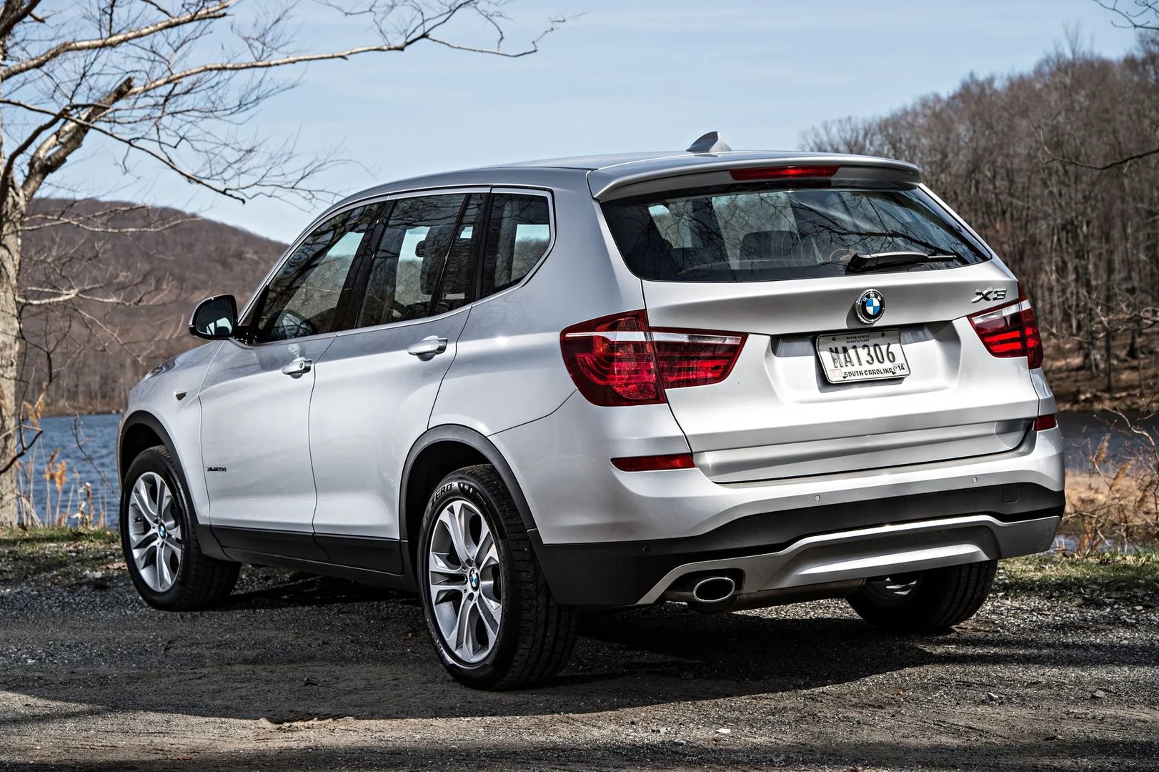 BMW_X3_2_generation_restyling__SUV_5-doors__8.jpg