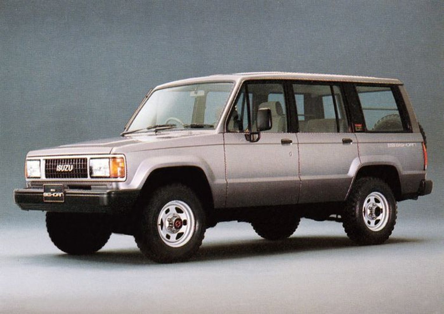 Isuzu Bighorn 1 generation  SUV 5-doors 