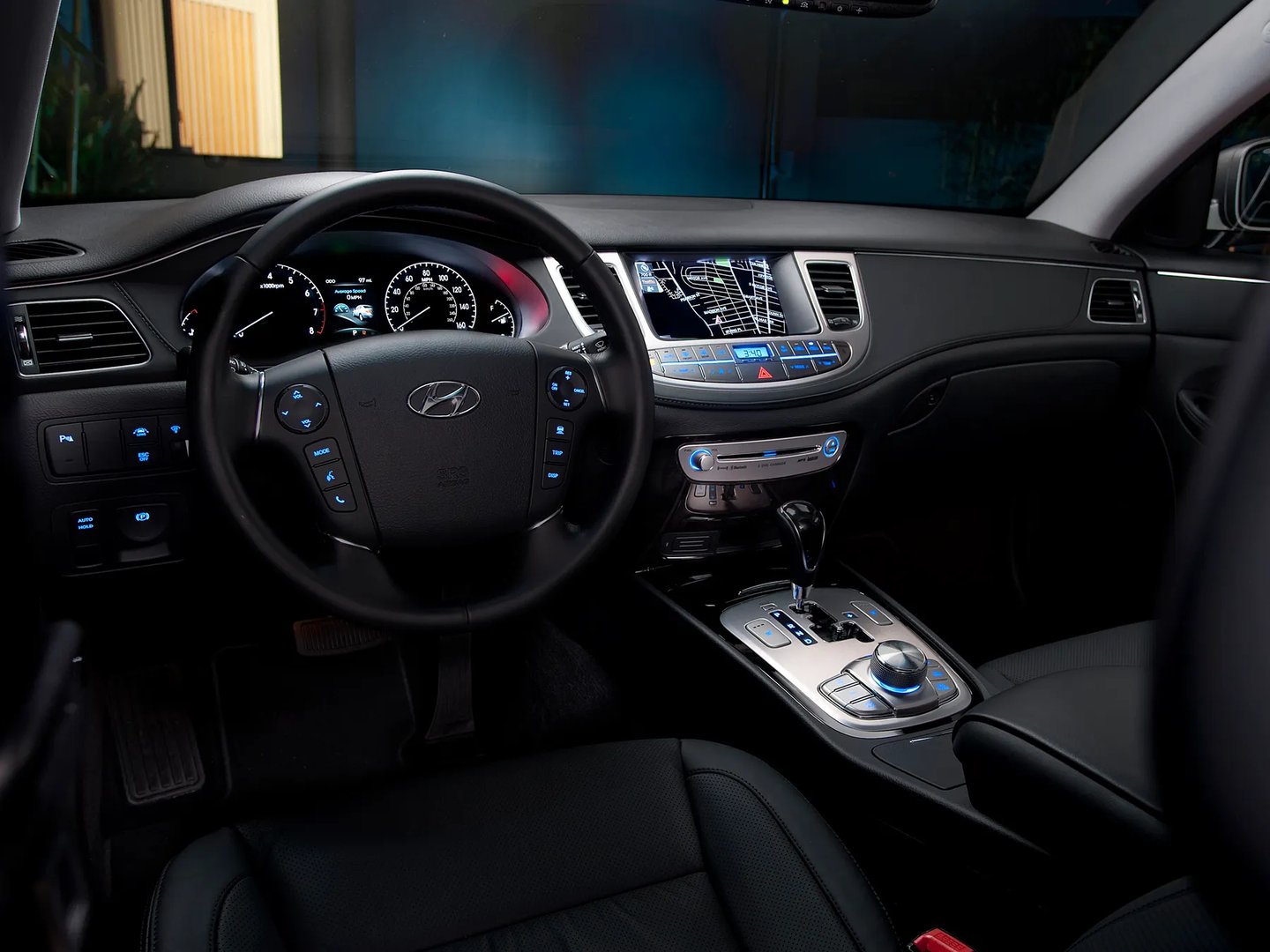 Hyundai_Genesis_1_generation_restyling__Sedan__9.jpg