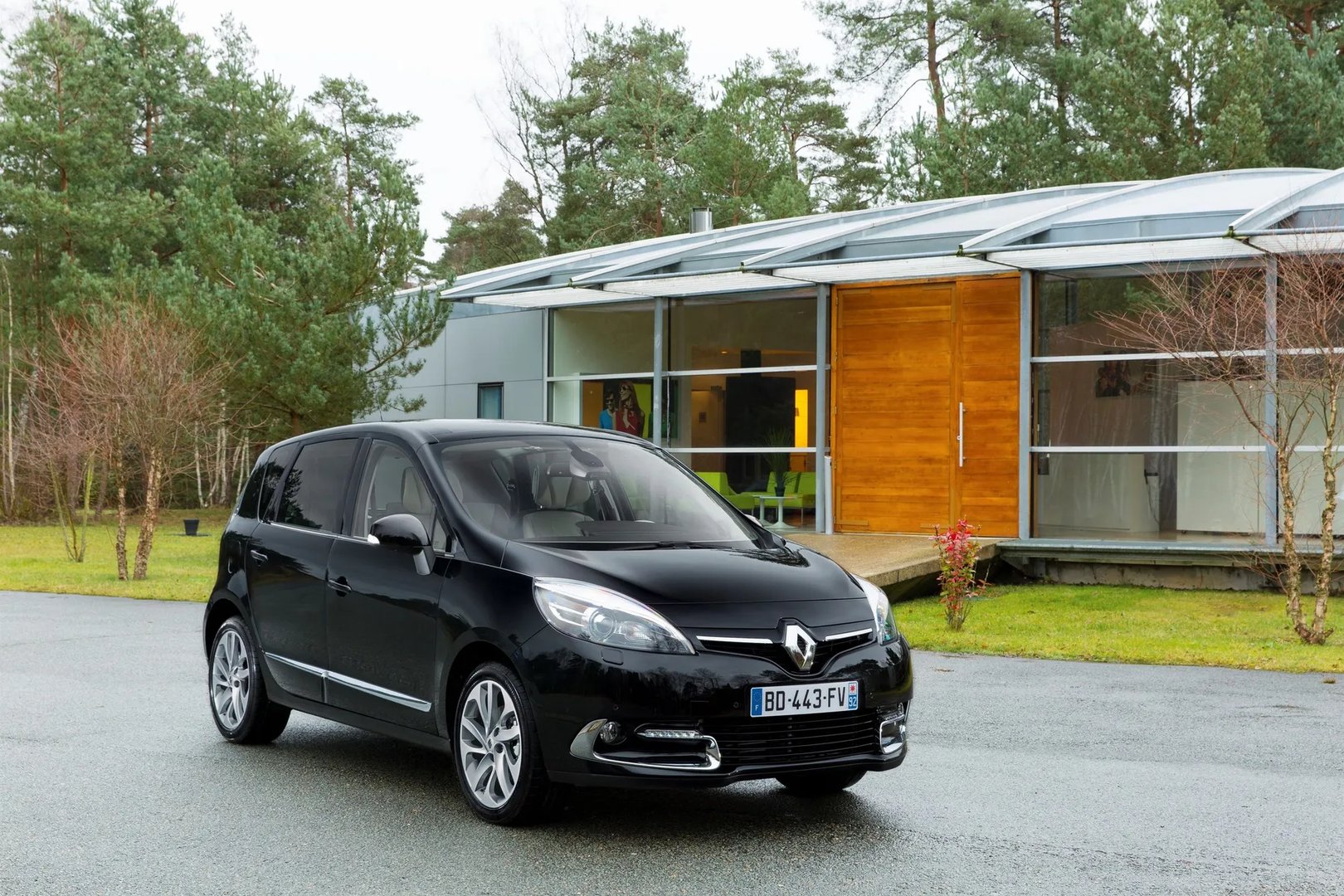 3 generation, restyling 2 