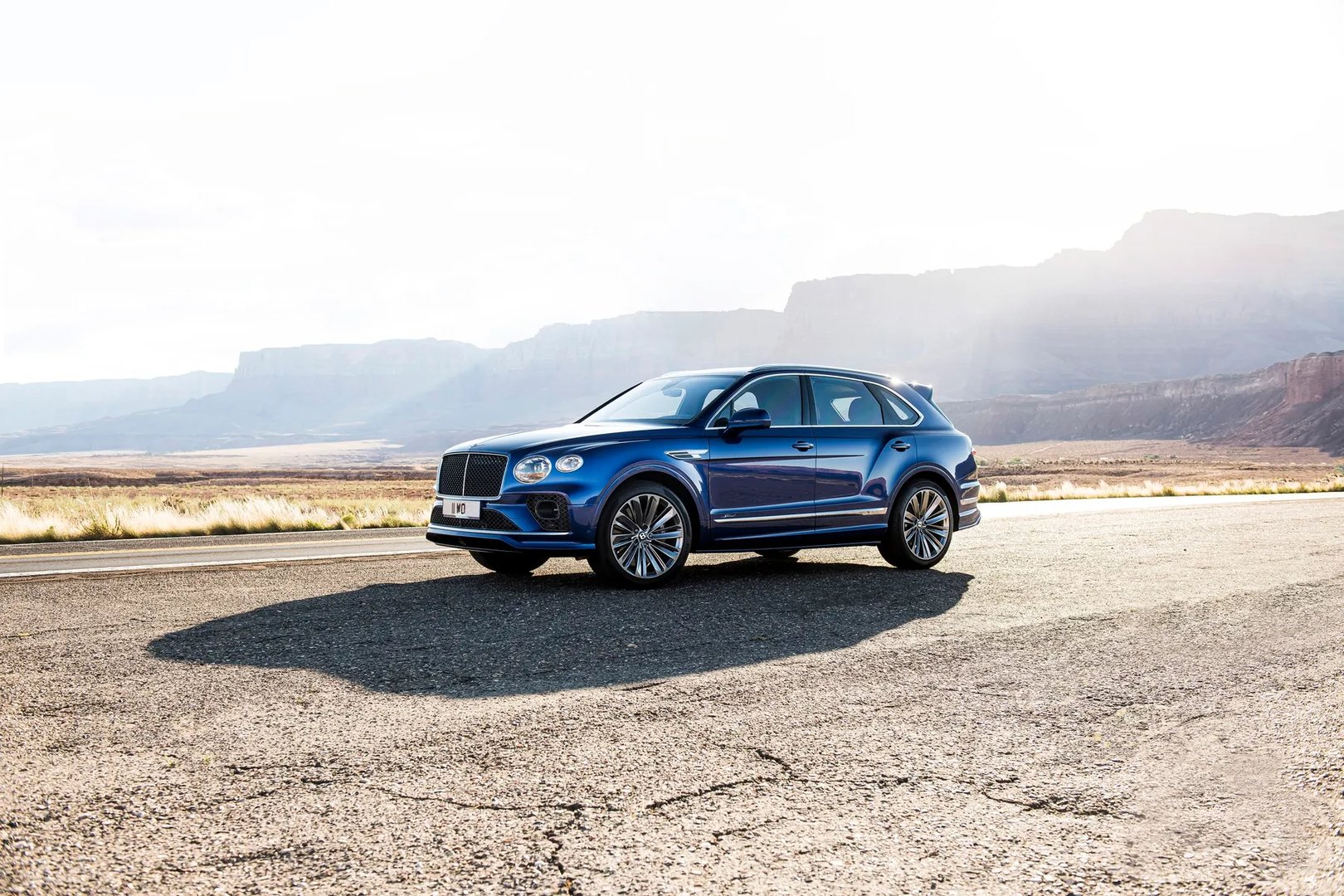 Bentley_Bentayga_1_generation_restyling__SUV_5-doors__7.jpg