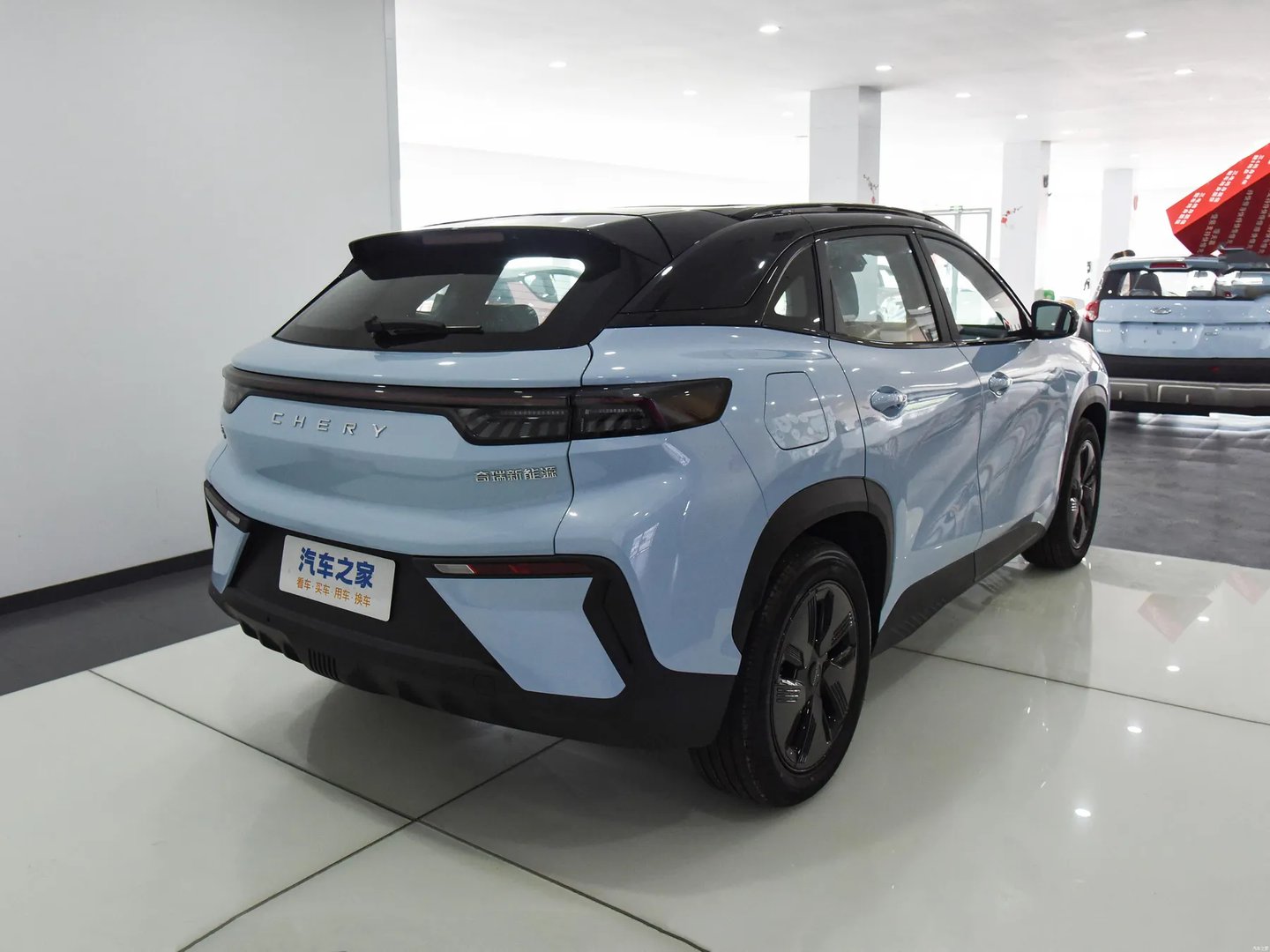 Chery_eQ7_1_generation__SUV_5-doors__3.jpg