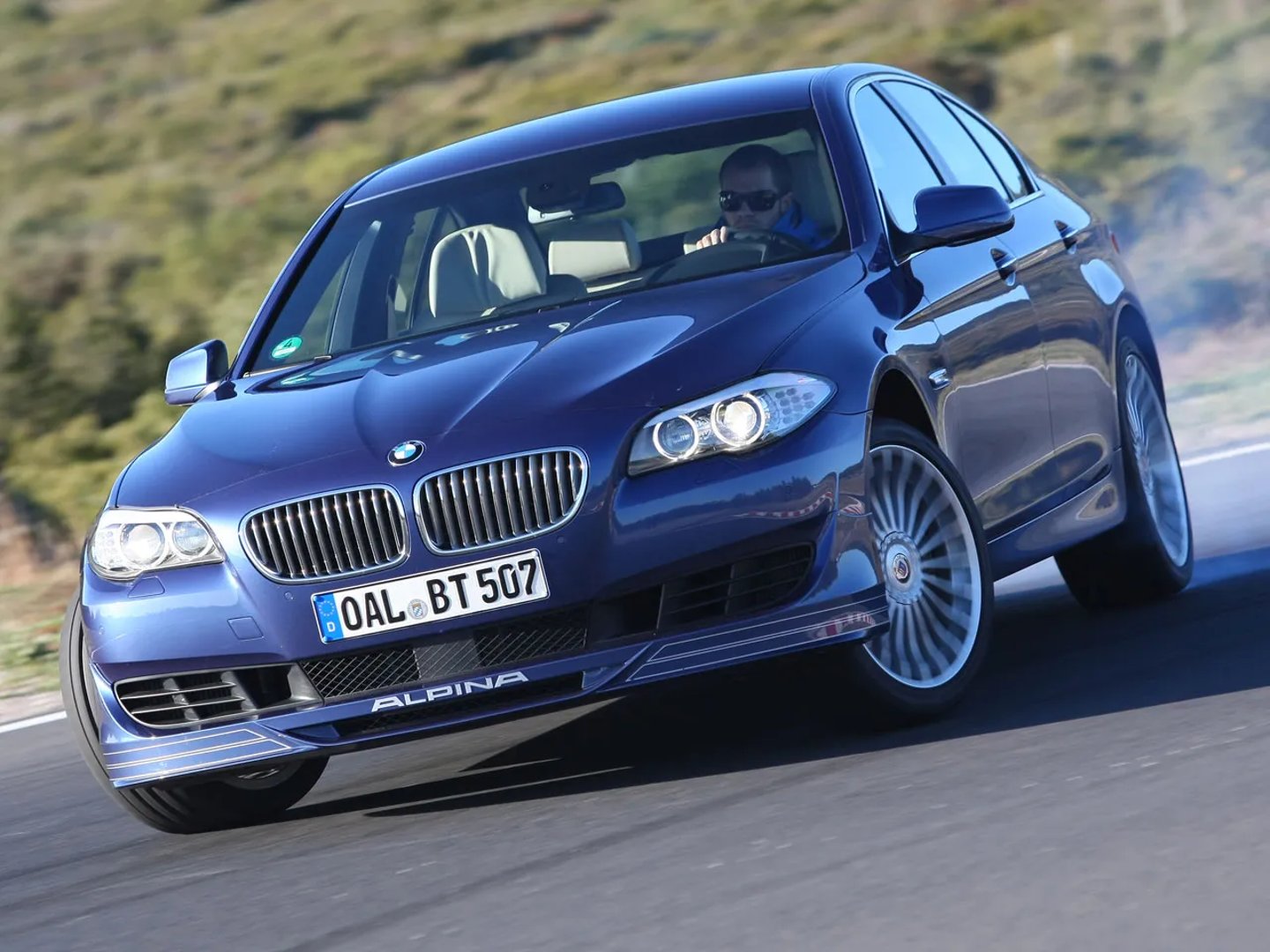 Alpina_B5_2_generation__Sedan__8.jpg