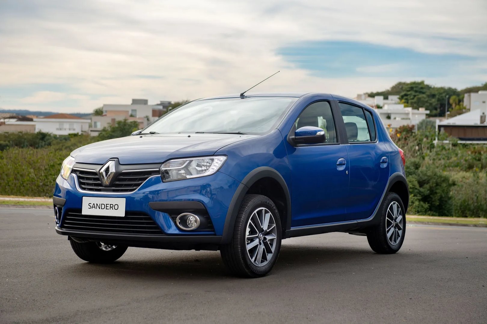 2 generation, restyling 