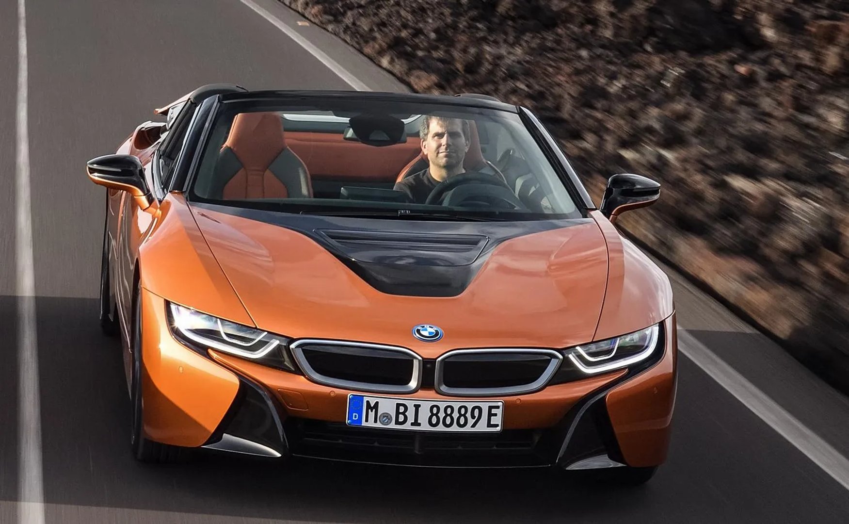BMW_i8_1_generation_restyling__Roadster__5.jpg